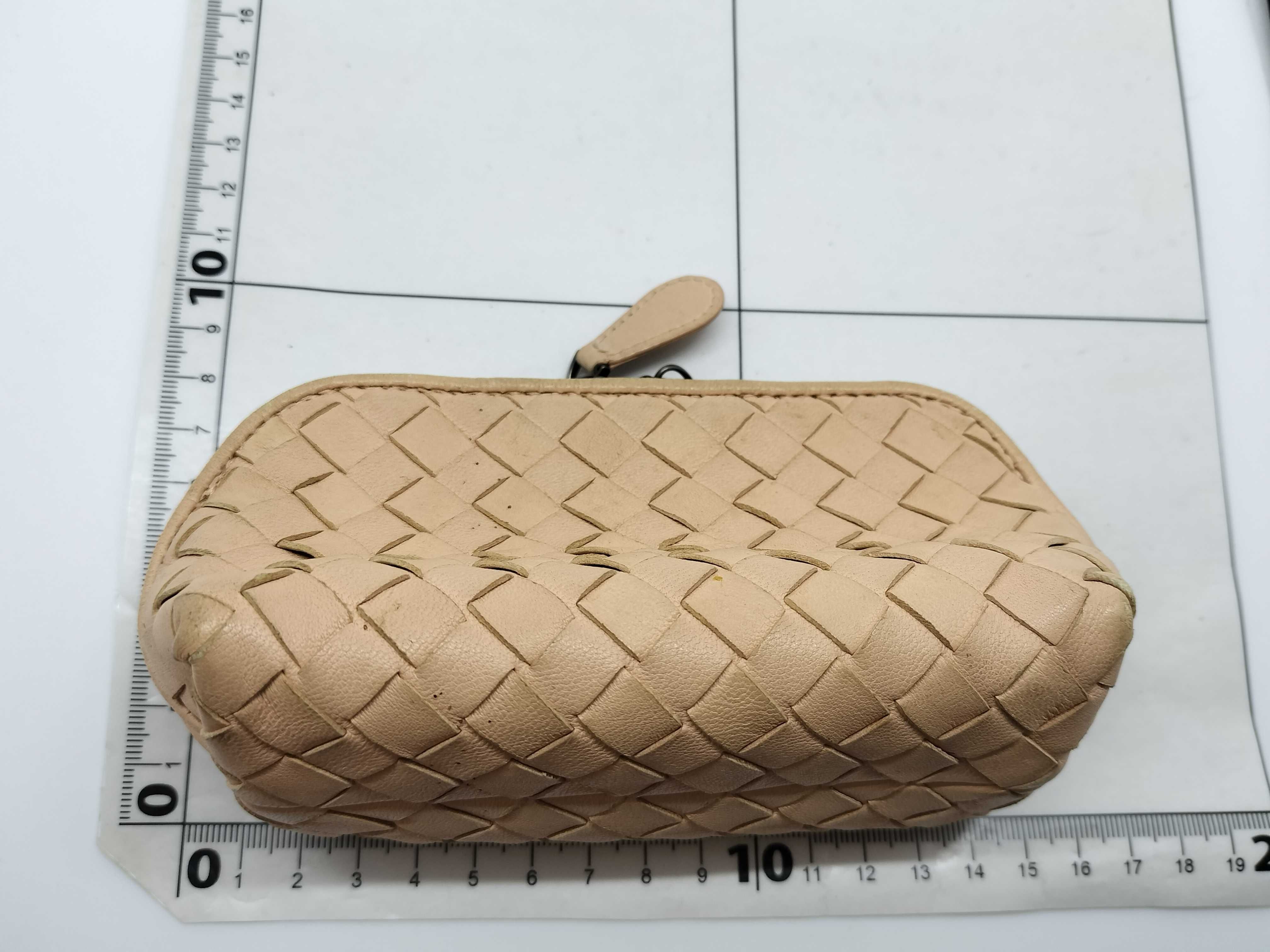 Intrecciato Pouch — view 2