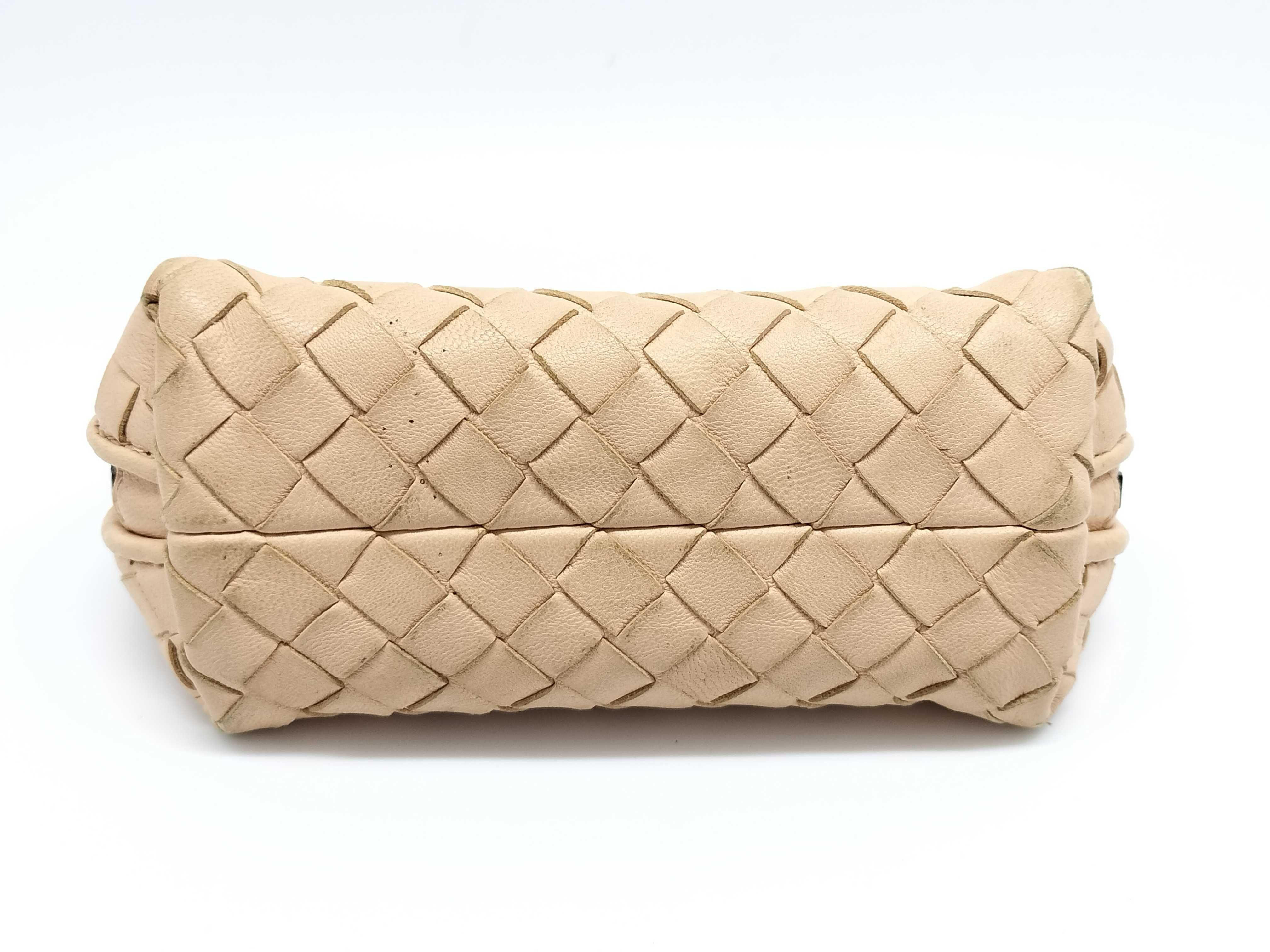 Intrecciato Pouch — view 4