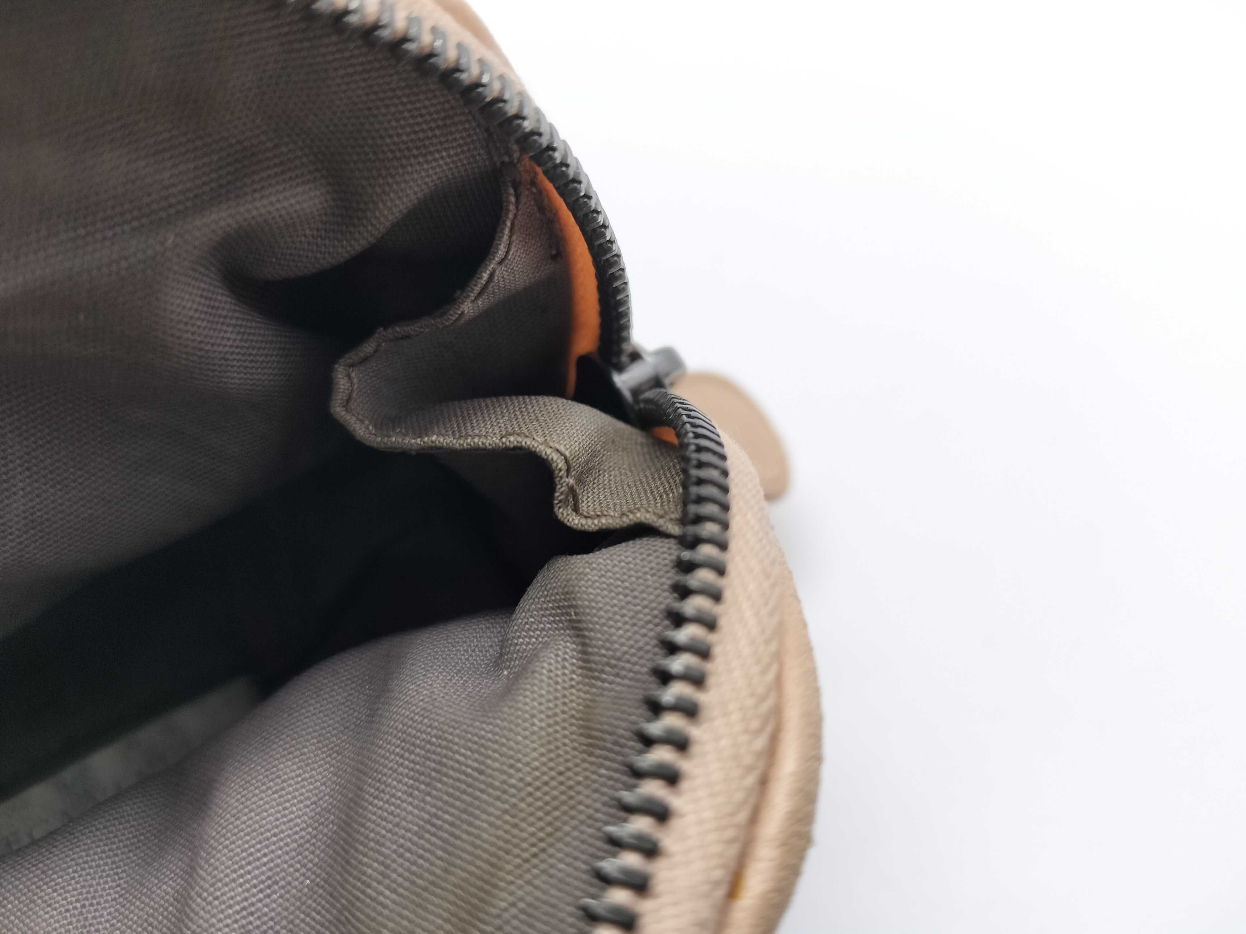 Intrecciato Pouch — view 9