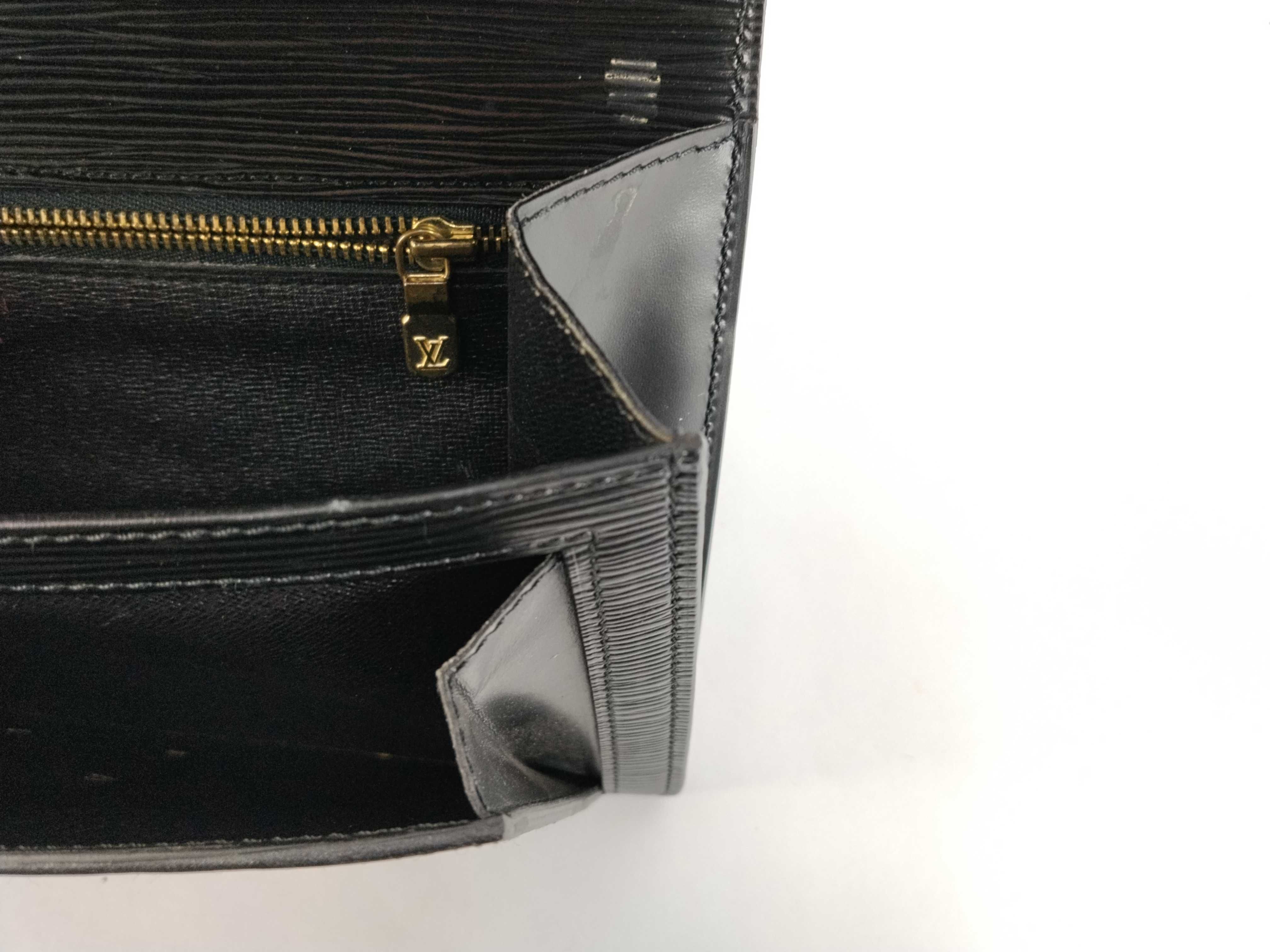 Epi Leather Louis Vuitton Epi Serie Dragonne 52612 Second Bag — view 10
