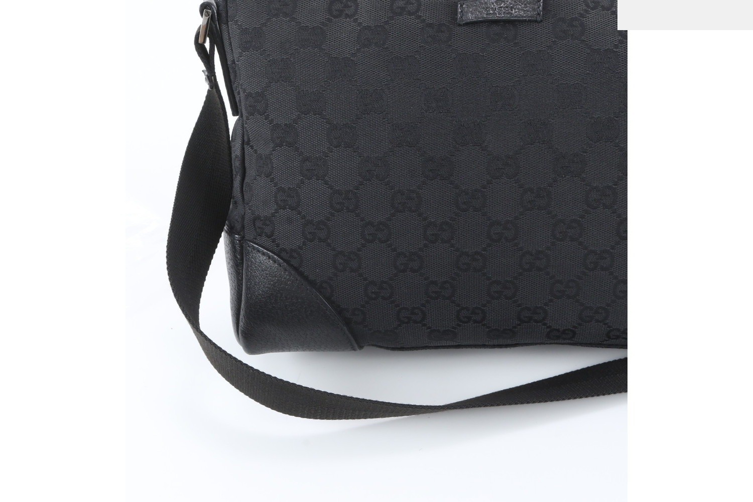 GG Canvas 114273 Leather Shoulder Bag — view 2