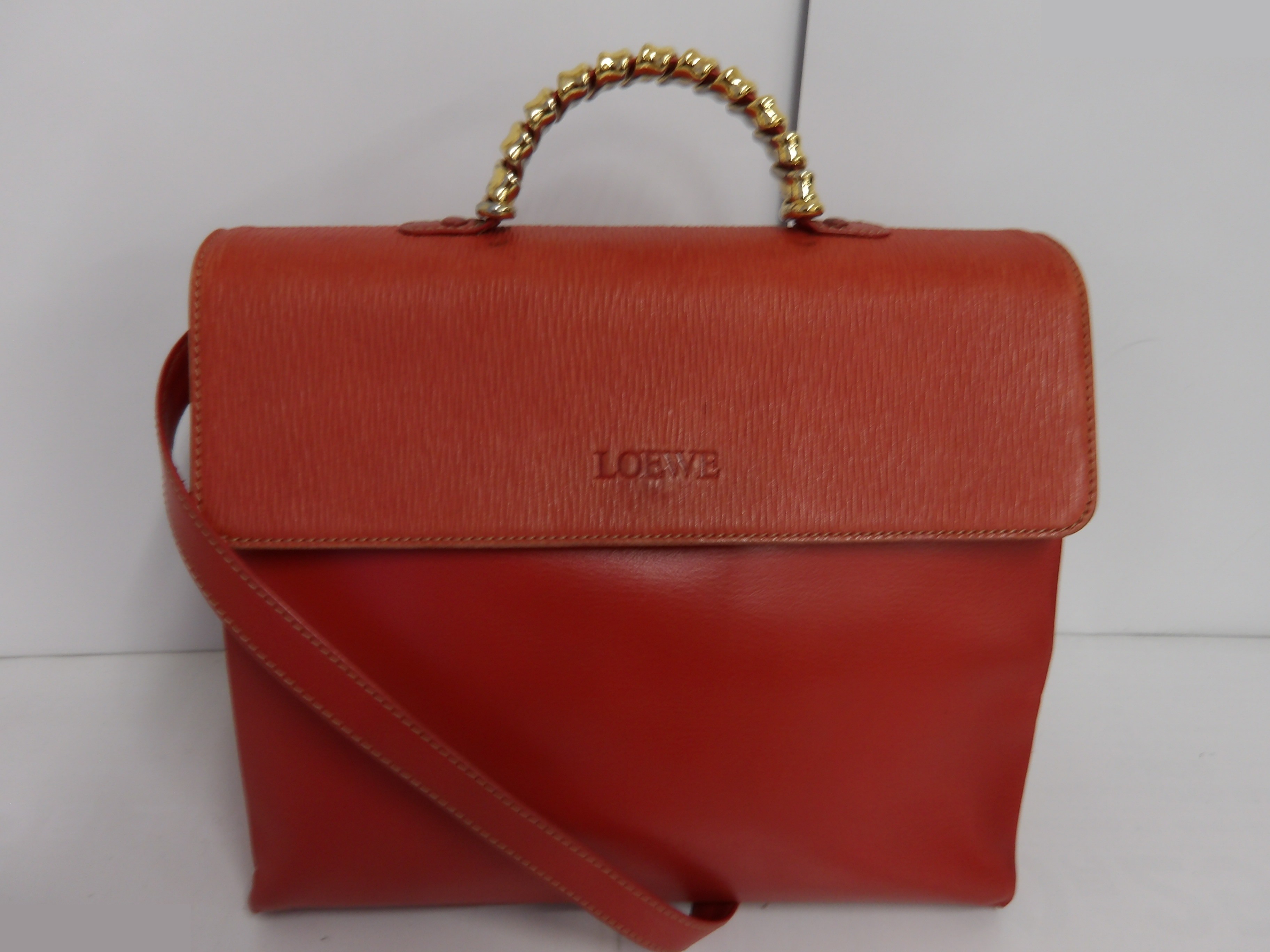 Velázquez handbag with strap, 2-way bag, twist design.