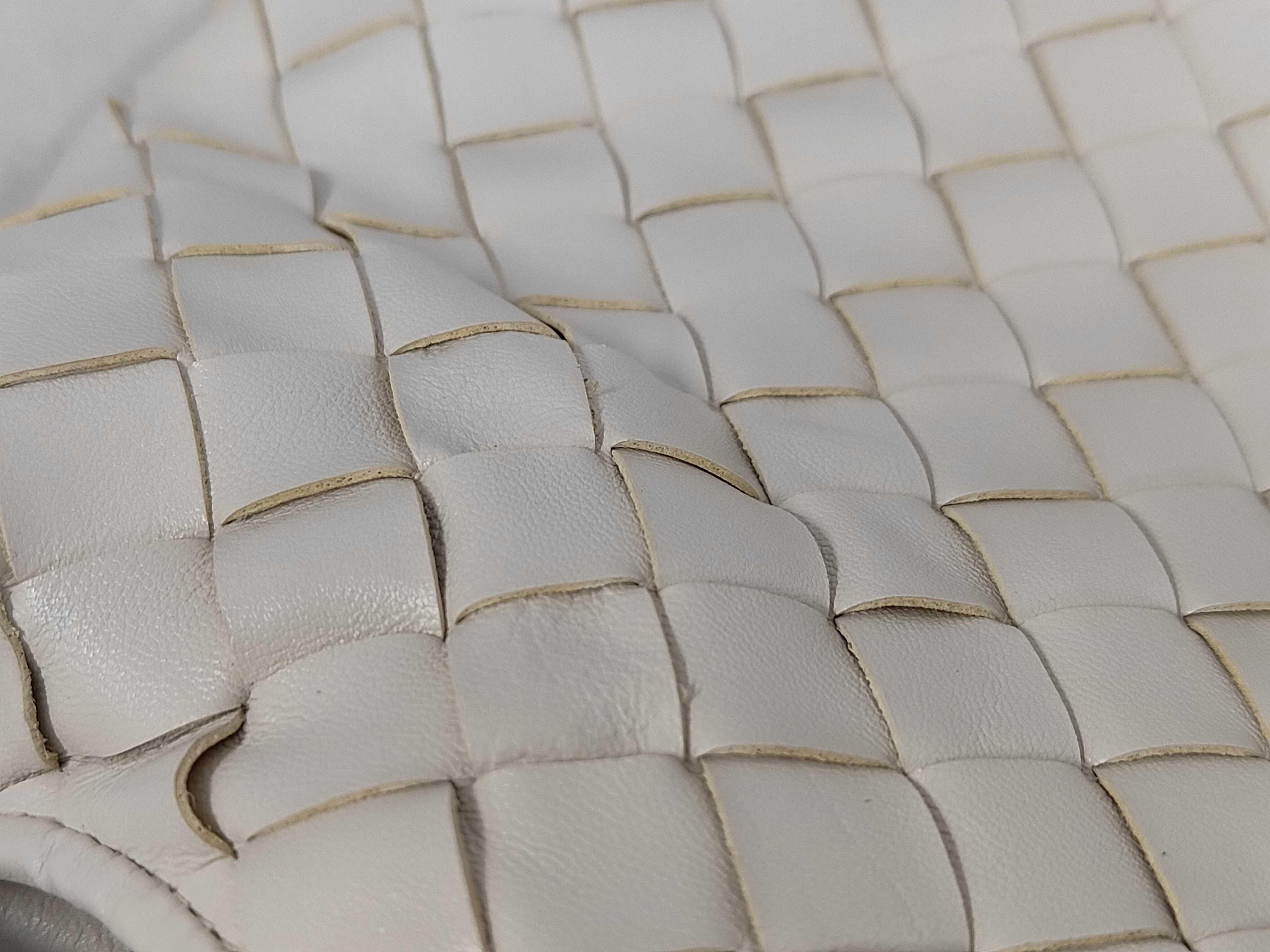 Intrecciato Mini Pop White Shoulder Bag — view 9