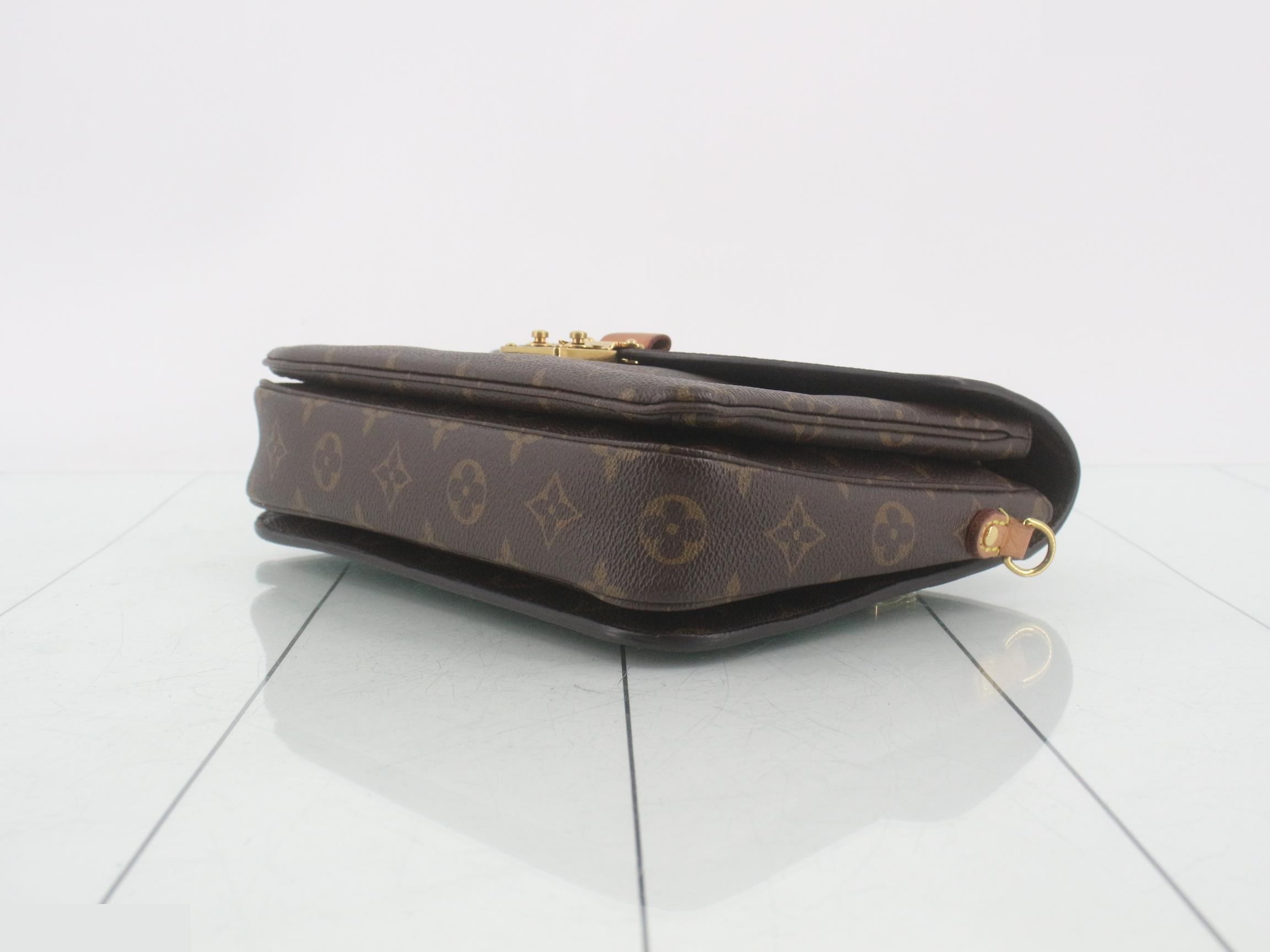 Monogram Pochette Metis MM 2-Way Handbag — view 6