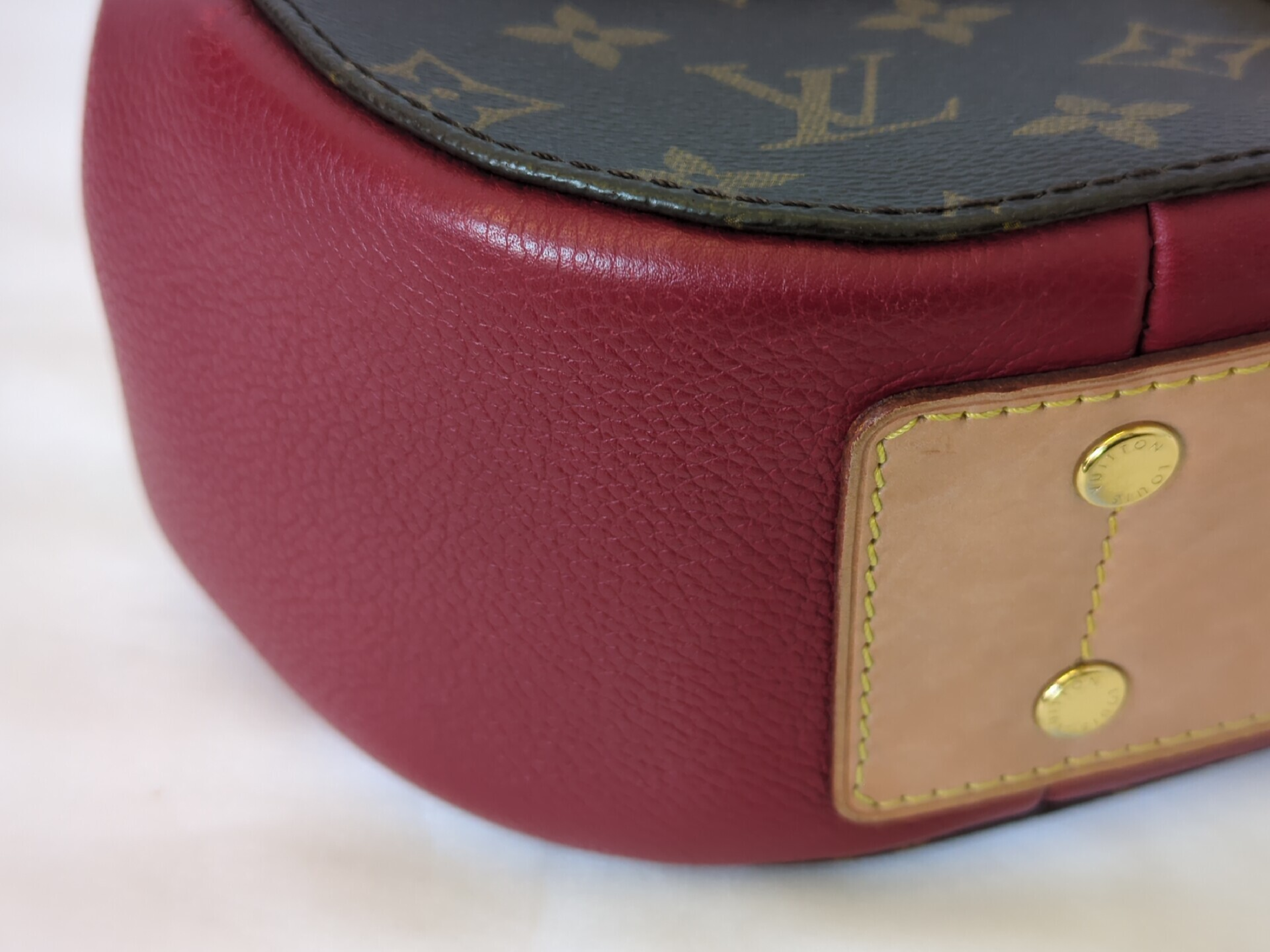 M40734 Monogram Eden MM Shoulder Bag — view 3