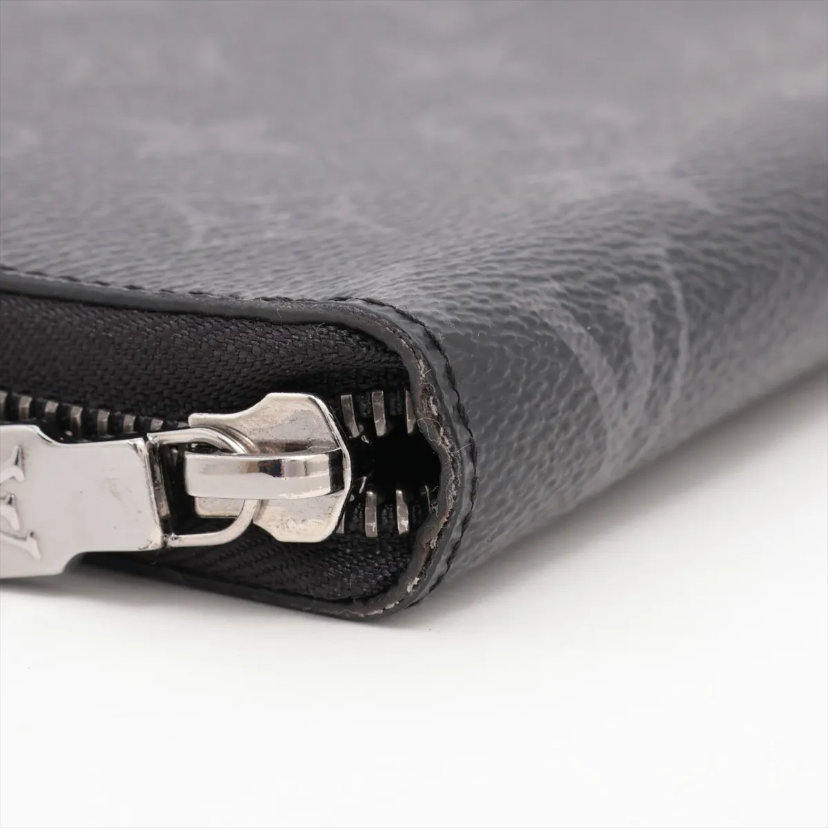 Monogram Eclipse Zippy Organizer M82081 Black Round Zip Wallet RFID Reactive — view 13