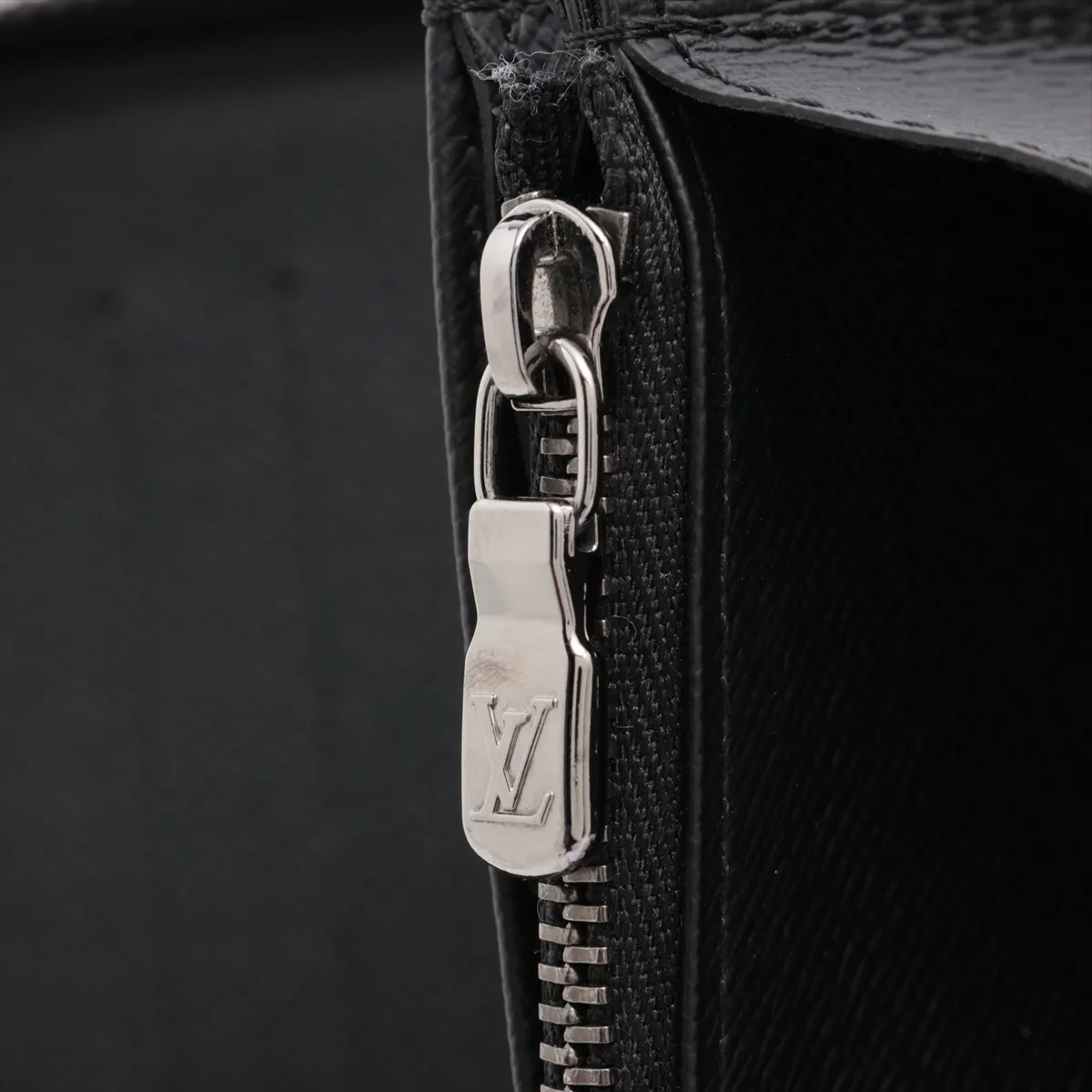 Monogram Eclipse Zippy Organizer M82081 Black Round Zip Wallet RFID Reactive — view 10