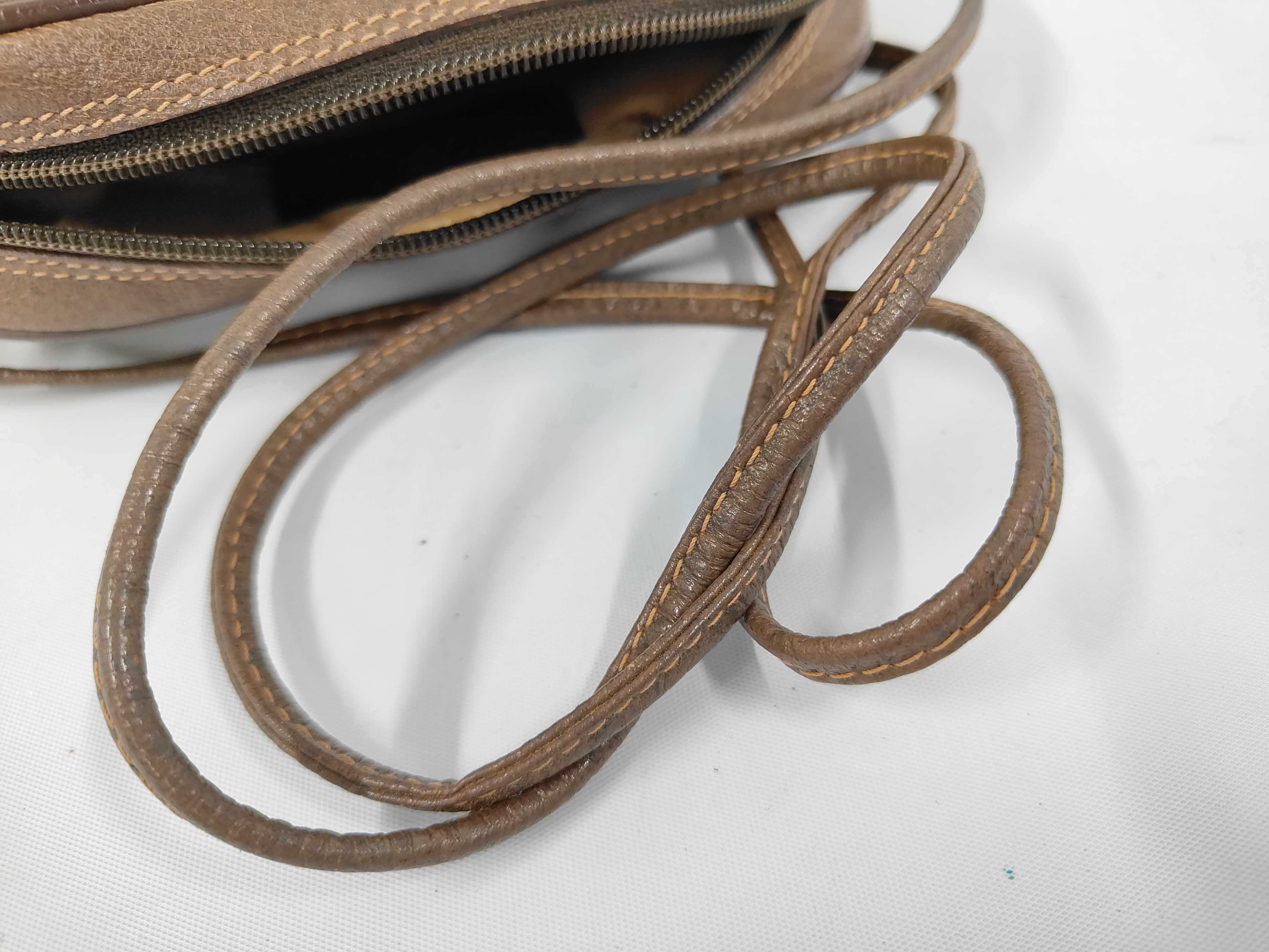 GG Supreme 89.02.066 Shoulder Bag — view 5