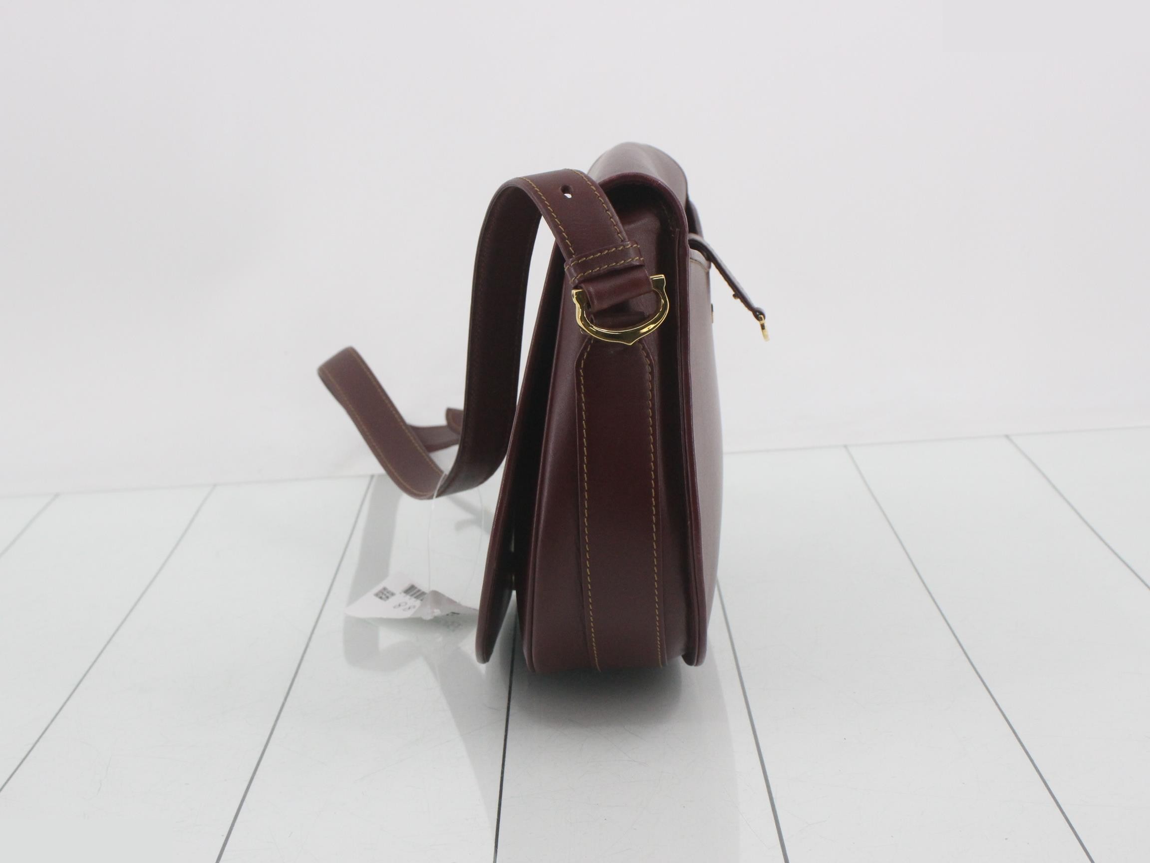 Must Line (Bag) - Shoulder Bag — view 3