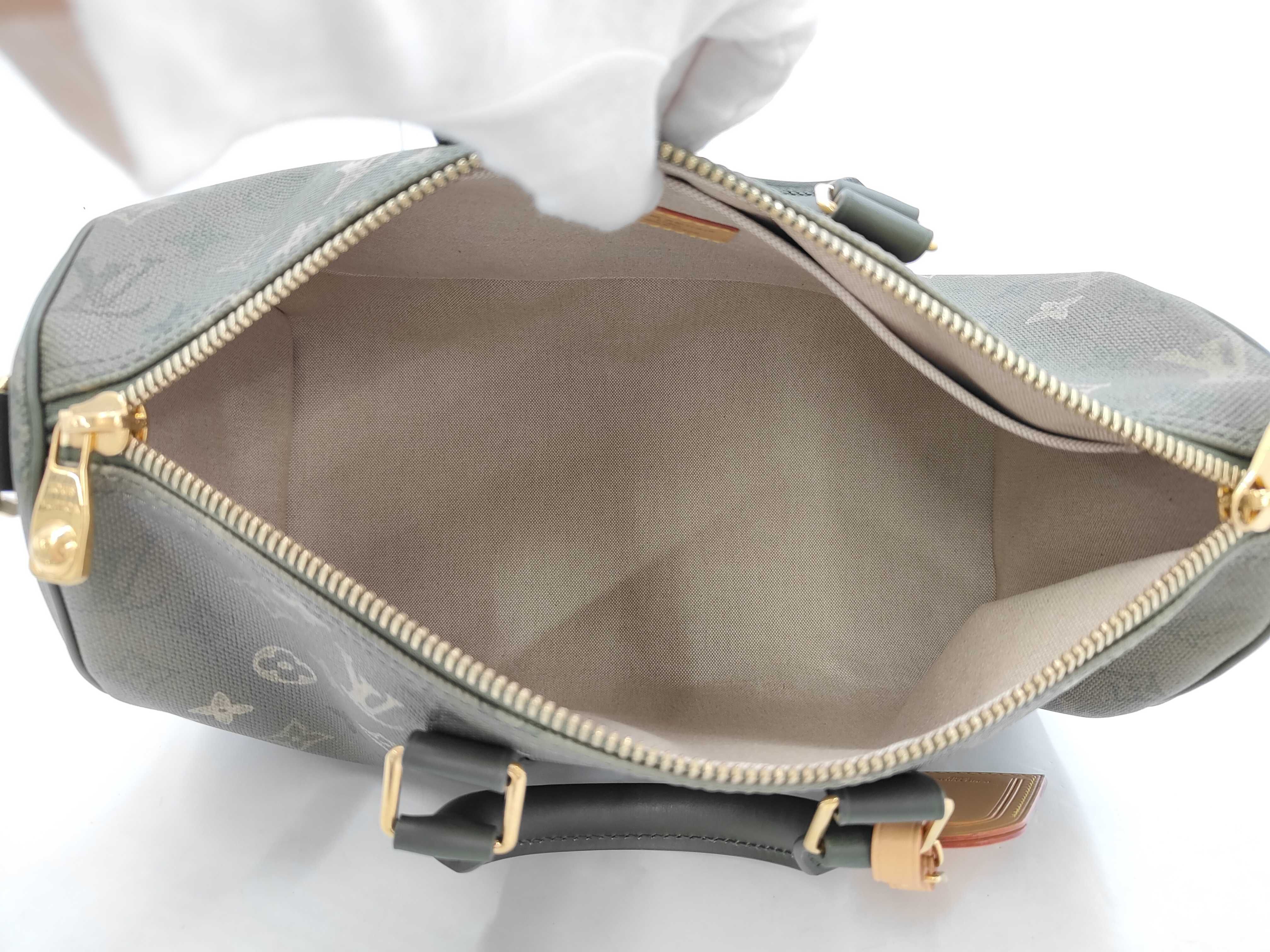 Keepall Bandoulière Monogram Handbag — view 11