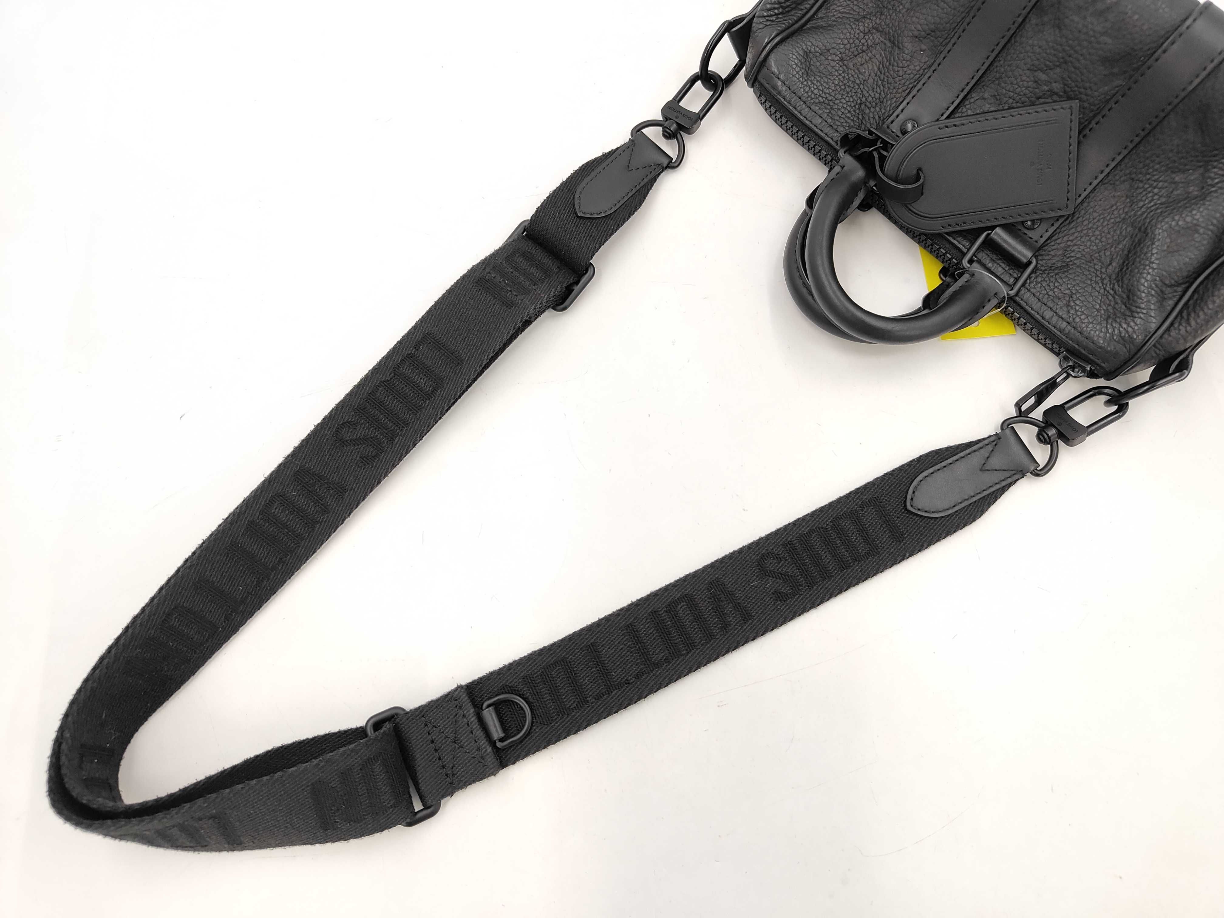 Monogram Empreinte Keepall Bandoulière 25 M20900 Handbag — view 4