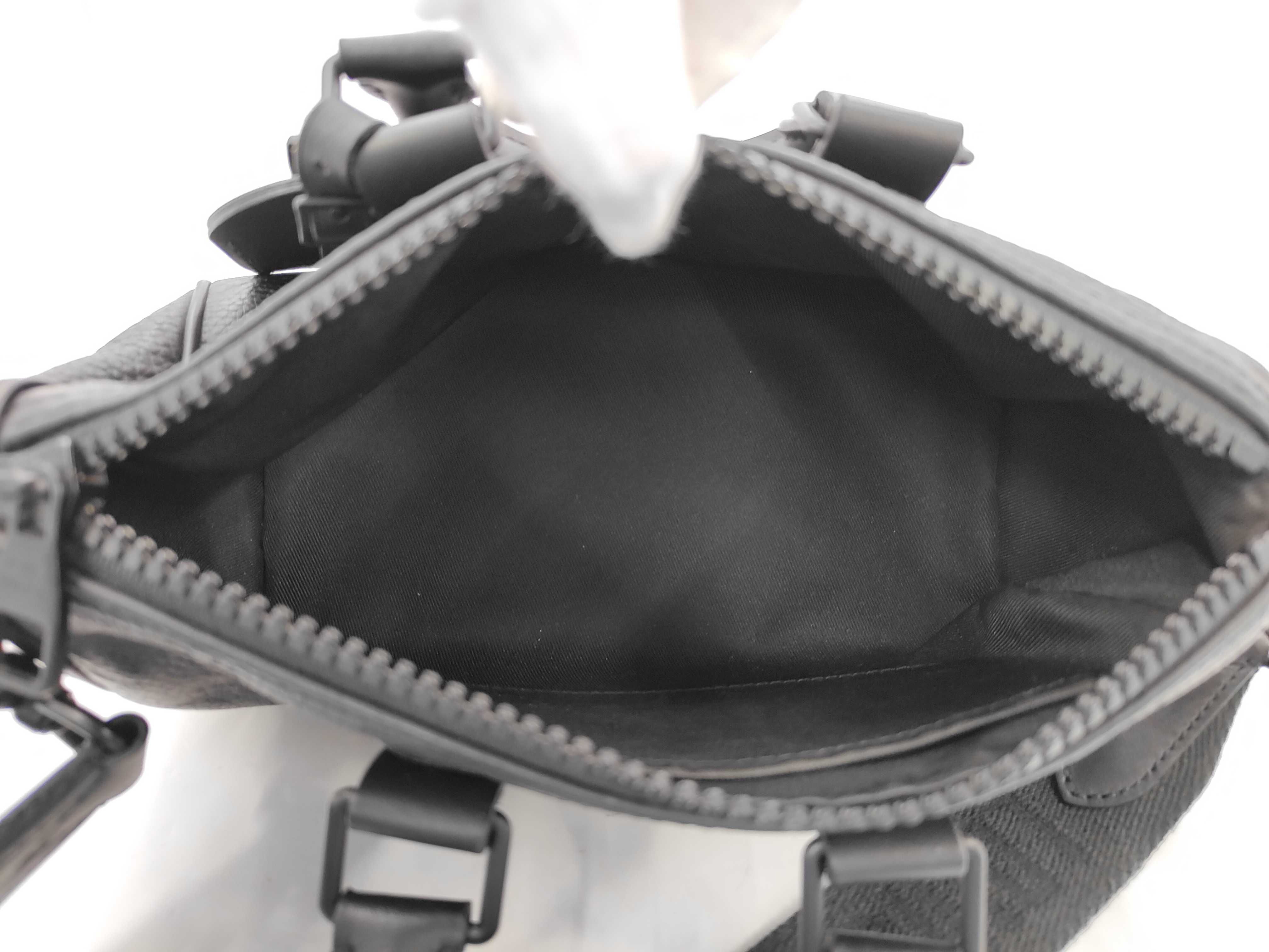 Monogram Empreinte Keepall Bandoulière 25 M20900 Handbag — view 8
