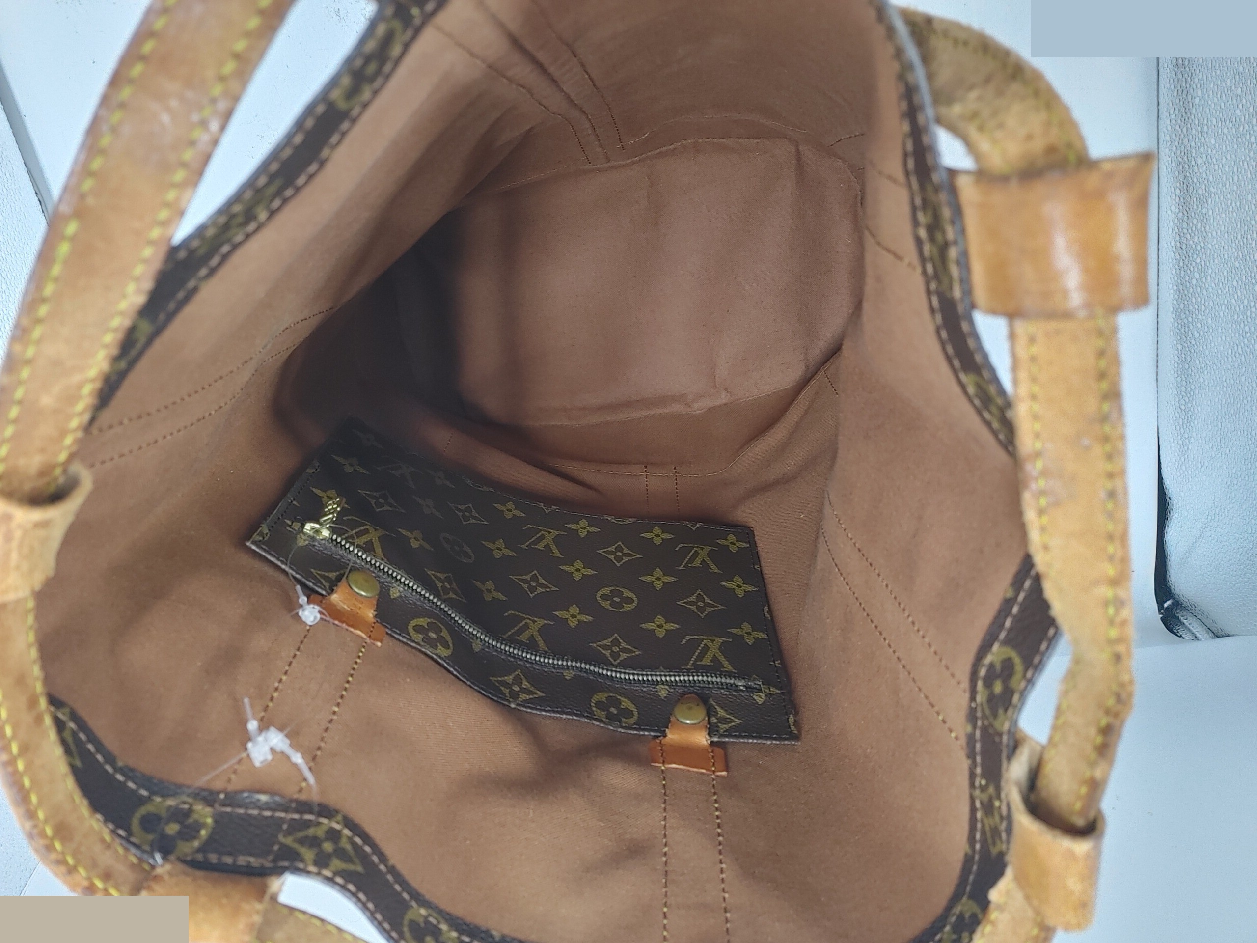 Monogram Bucket Bag, Randonee GM, M42244, 873A2, PVC/Leather — view 9