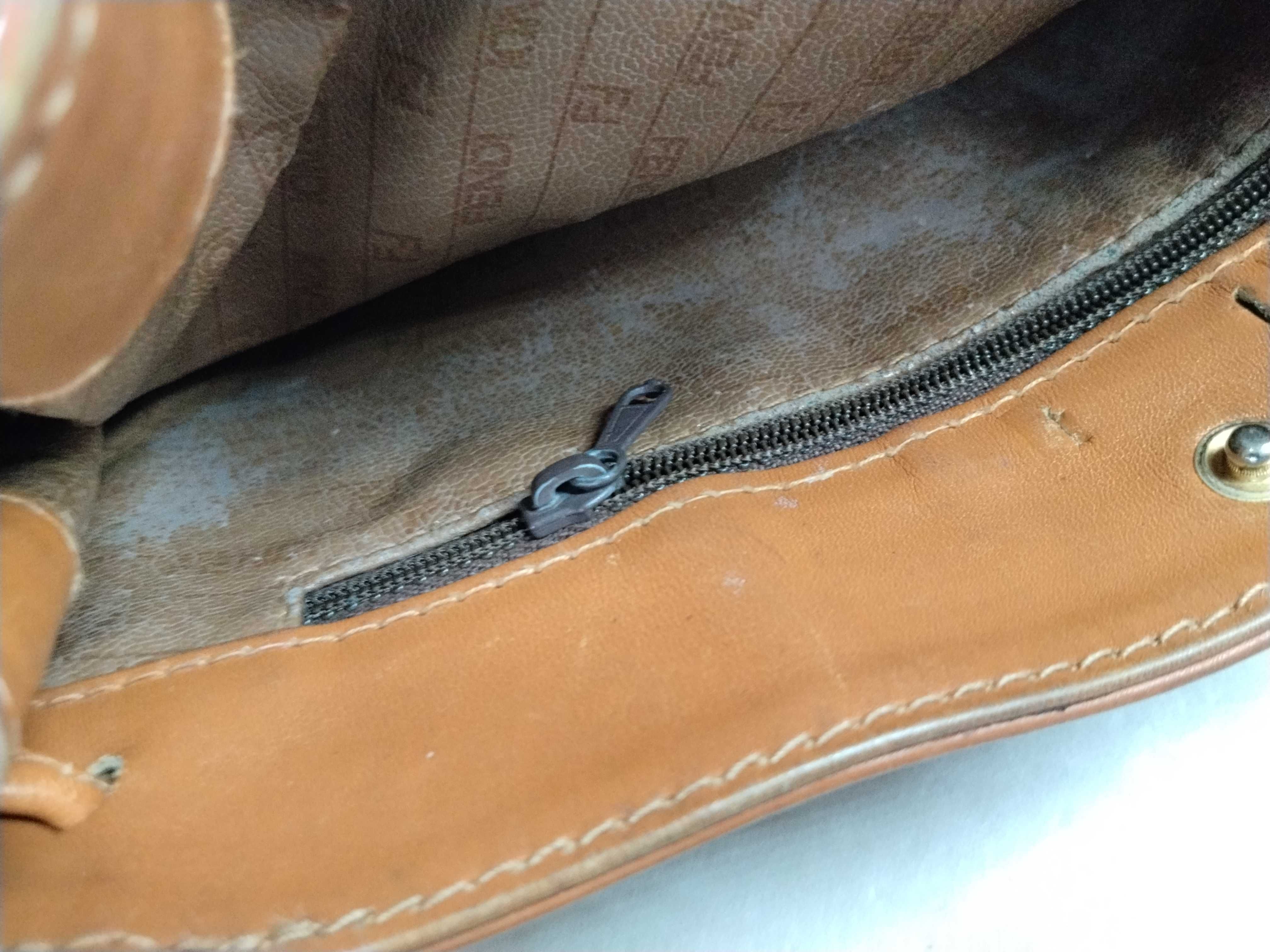 shoulder bag with detached inner tag — view 12