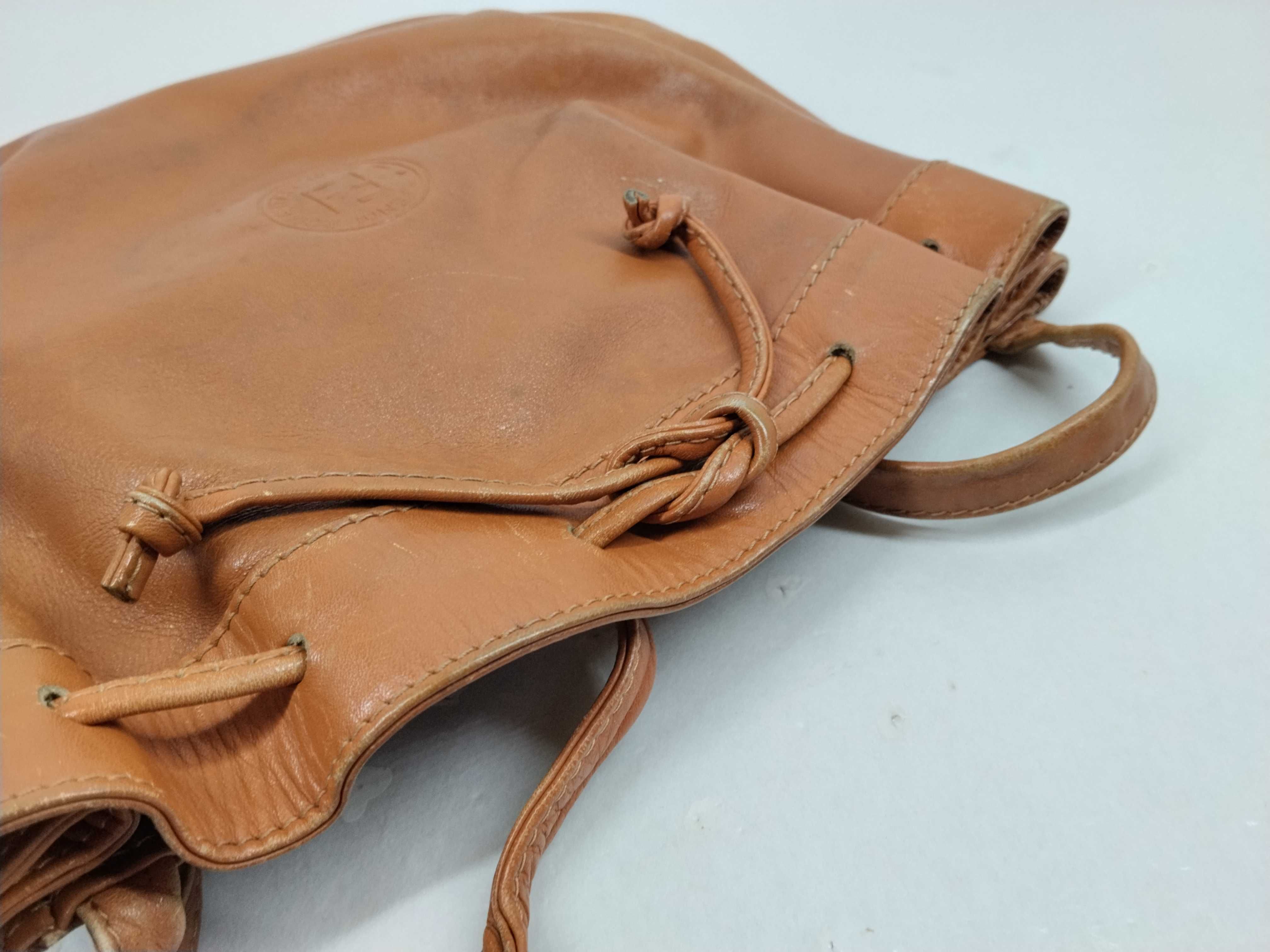 shoulder bag with detached inner tag — view 8