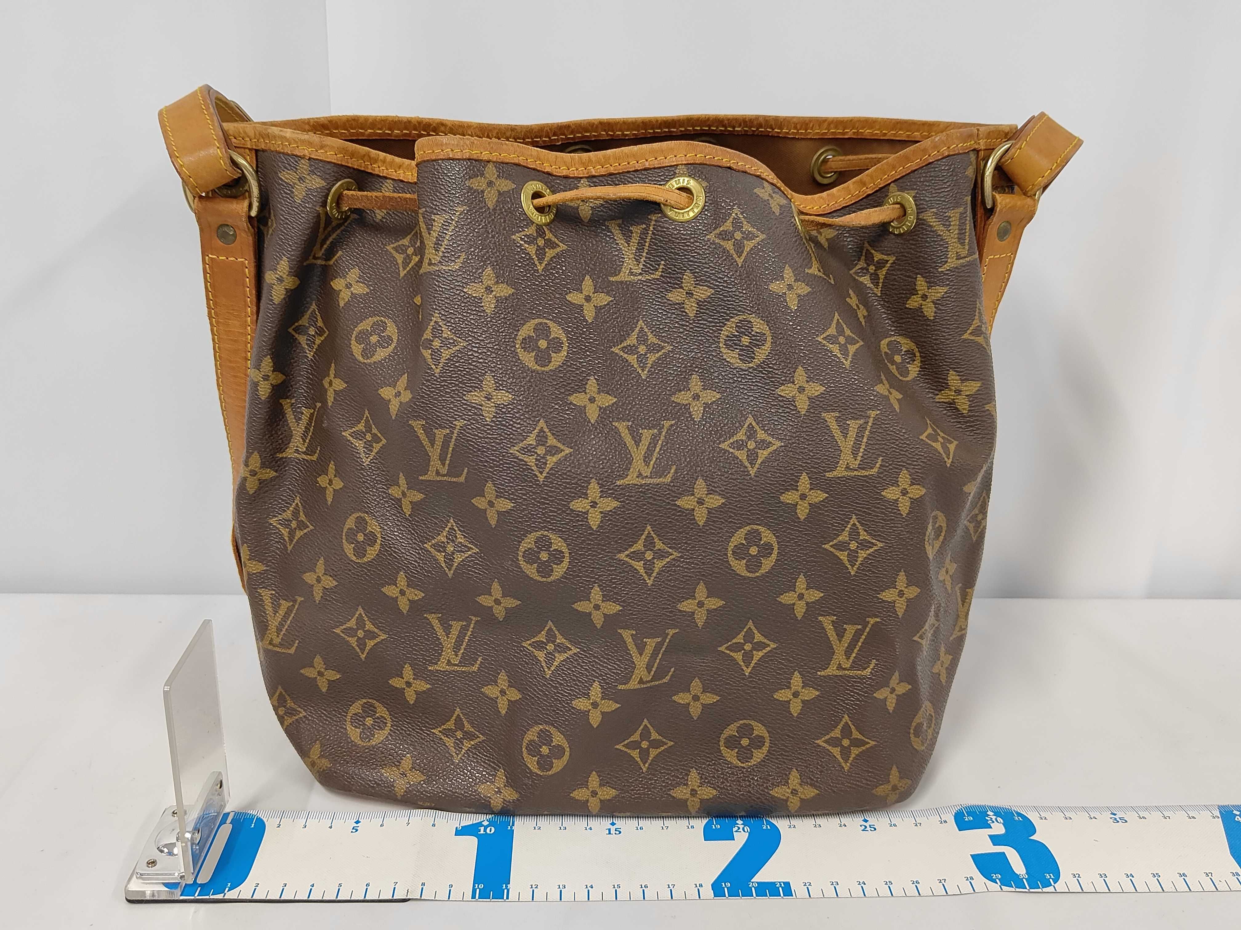 Monogram Petit Noé M42226 AR1915 Brown Shoulder Bag — view 2