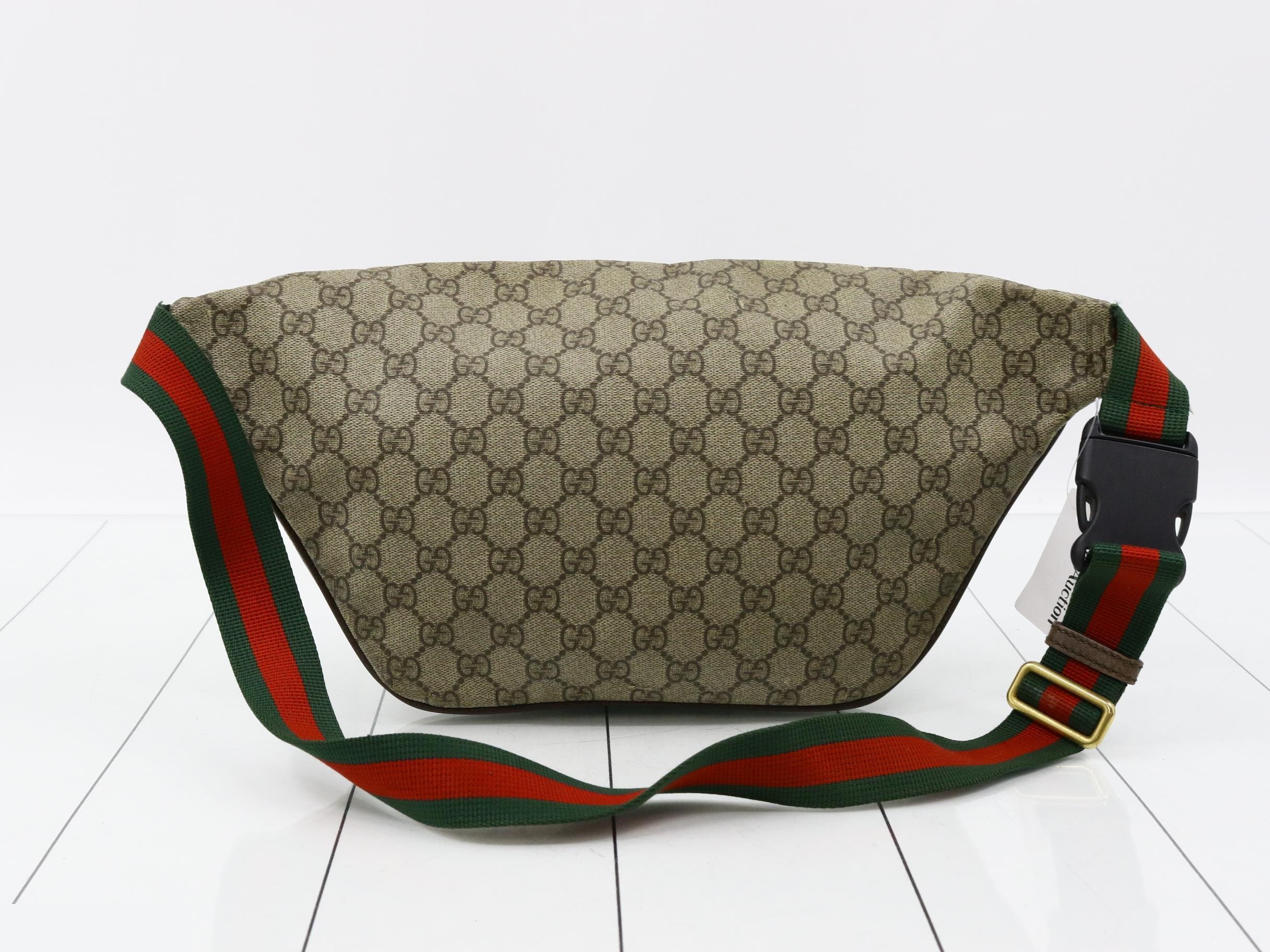 GG Supreme Courier Body Bag — view 2