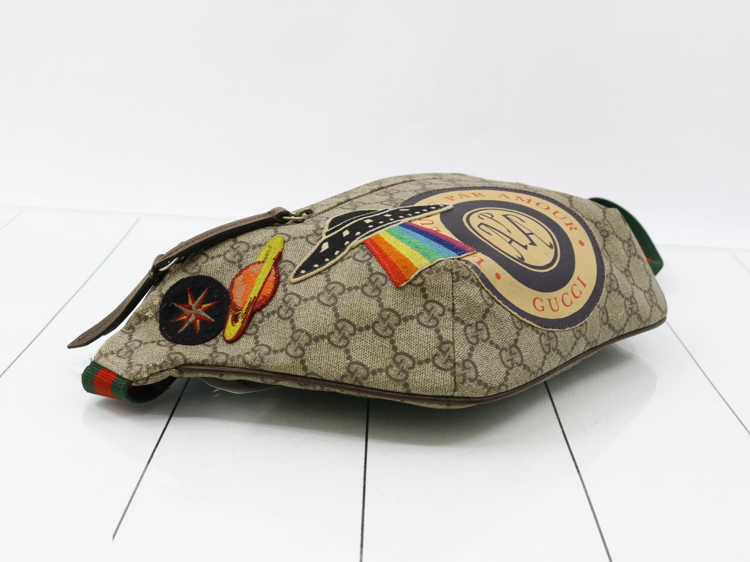 GG Supreme Courier Body Bag — view 5