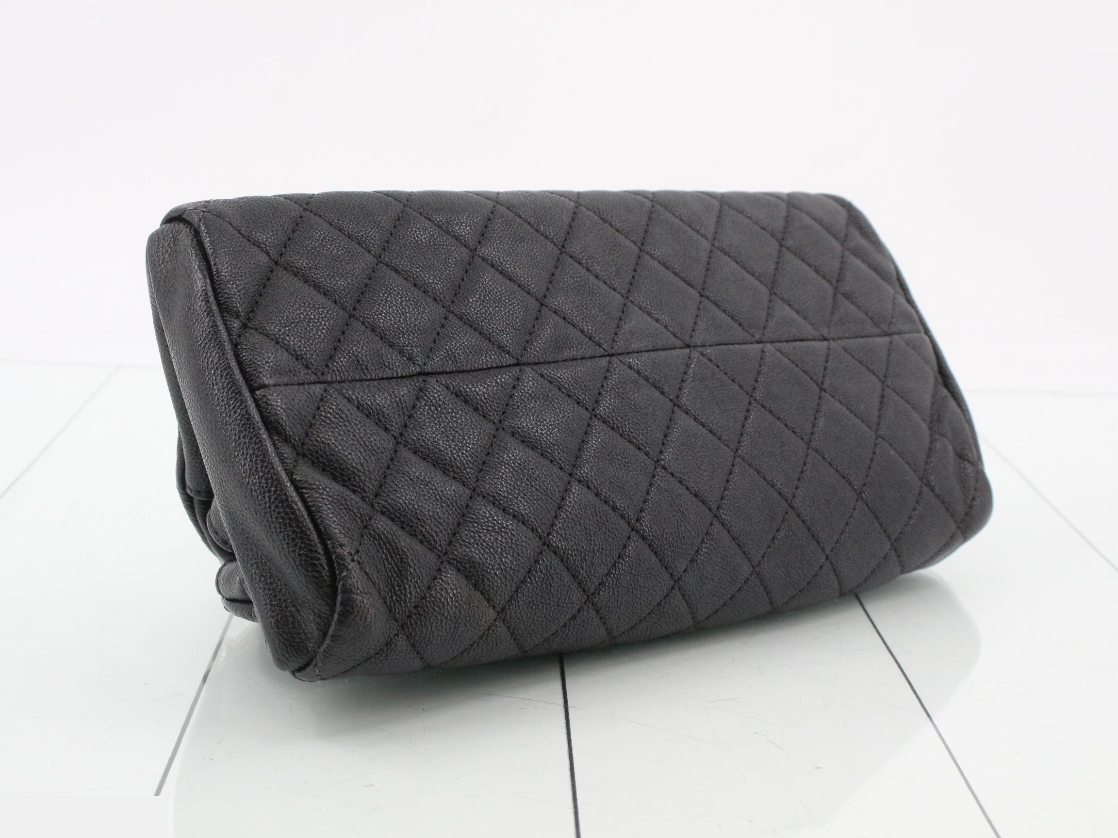 Matelassé Leather Bowling Coco Mark Semi-Chain Shoulder Bag — view 5