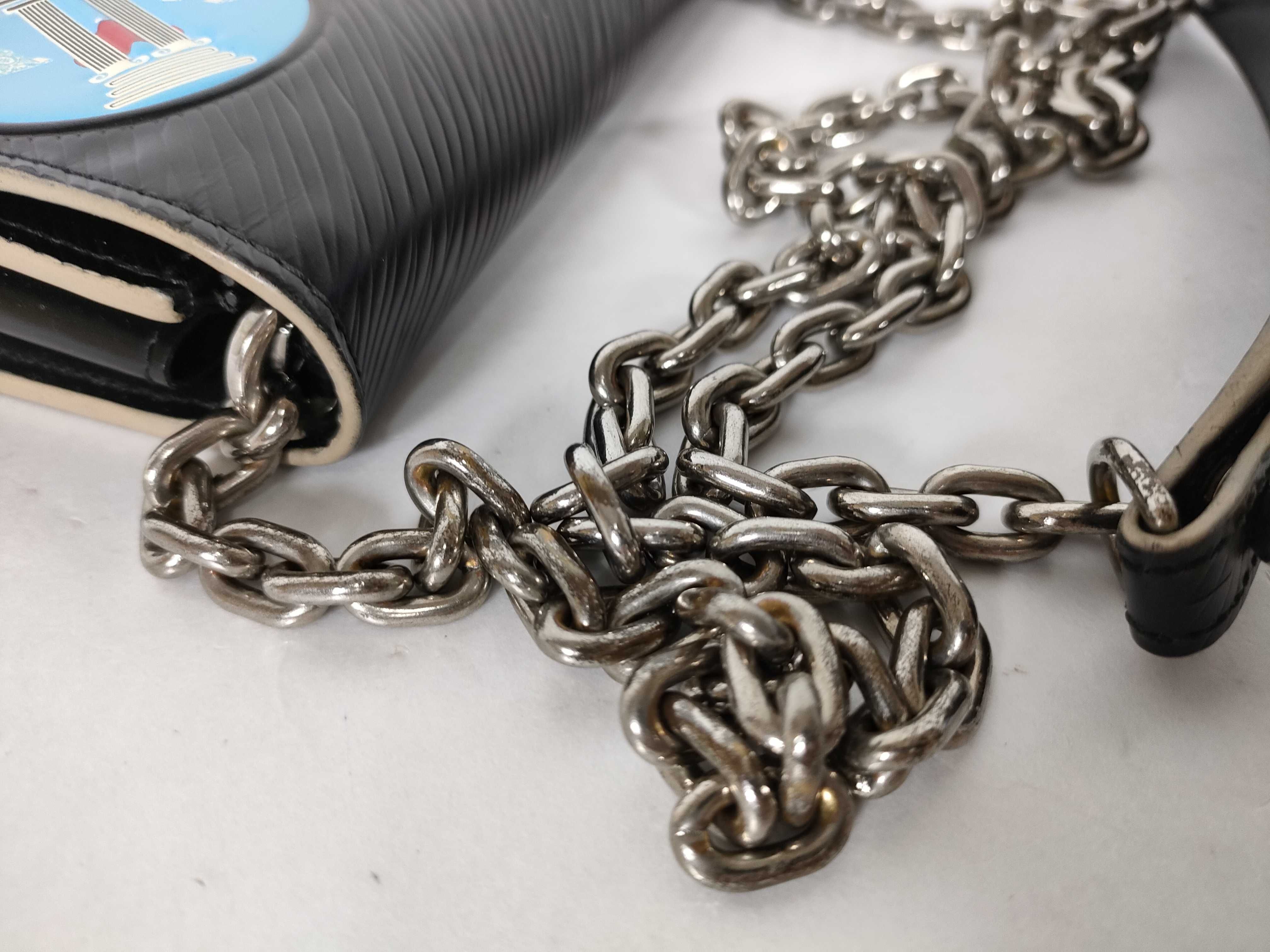 Epi LV Epi Chain Shoulder Bag — view 6