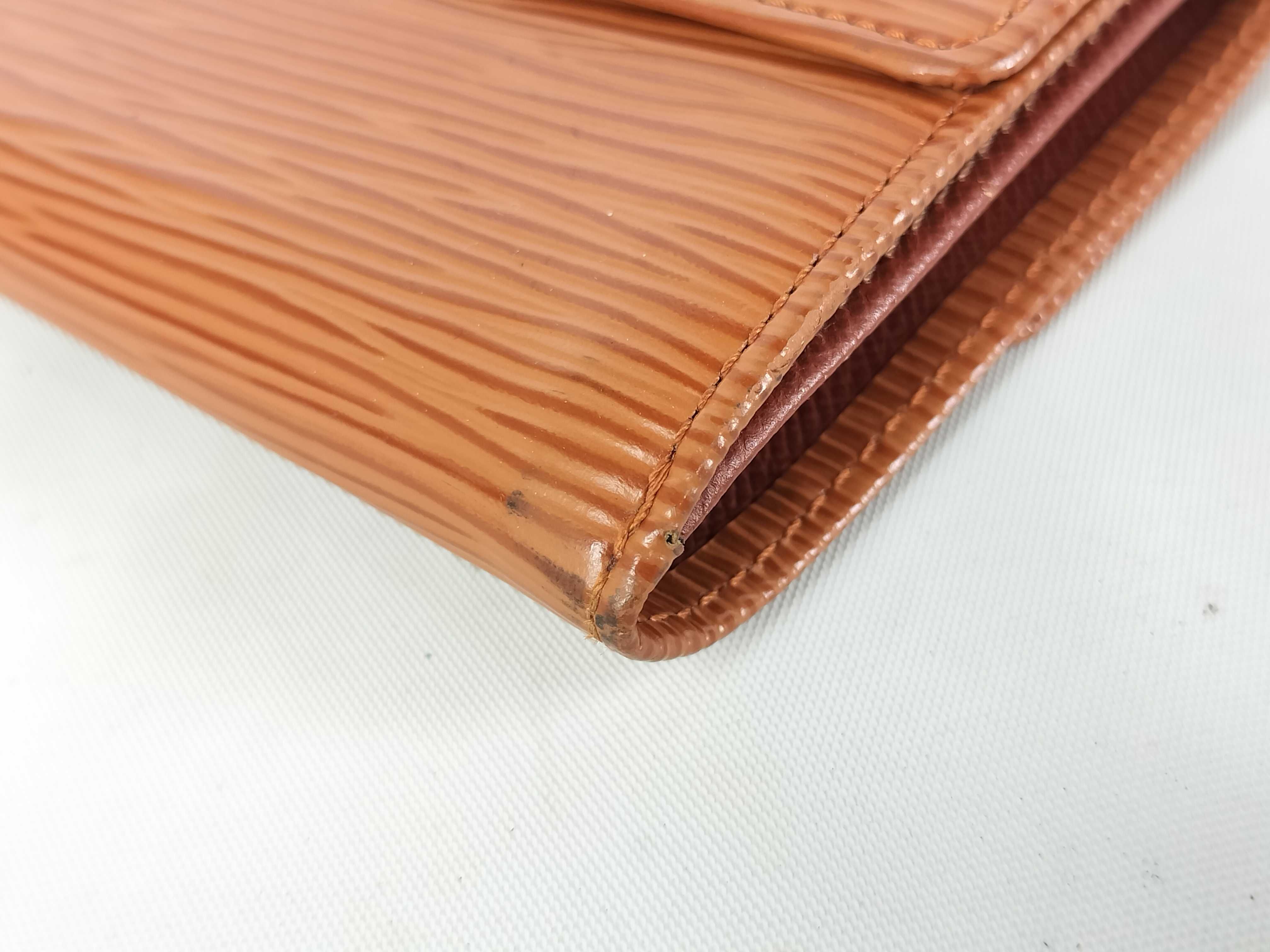 Epi M63488 Portemonnaie Cartes Crédit Kenya Brown Wallet — view 2