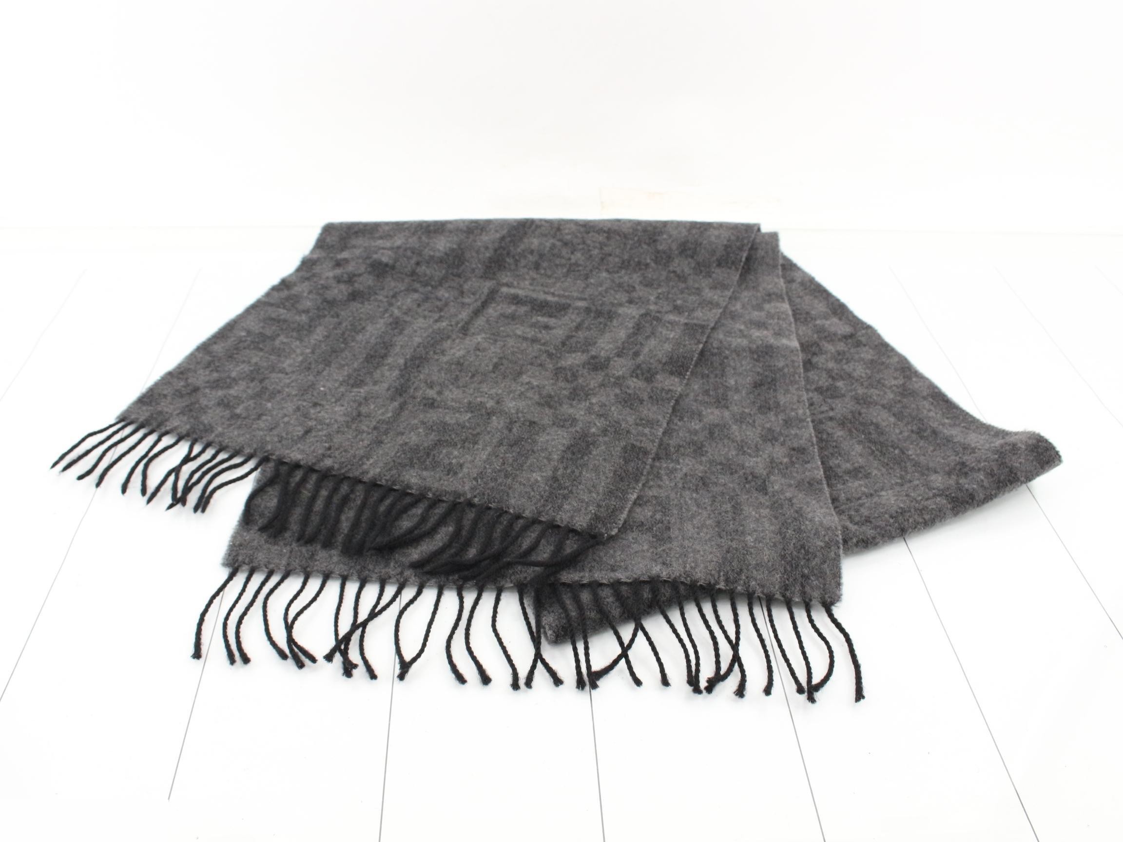 FF logo scarf (with tags) — view 2