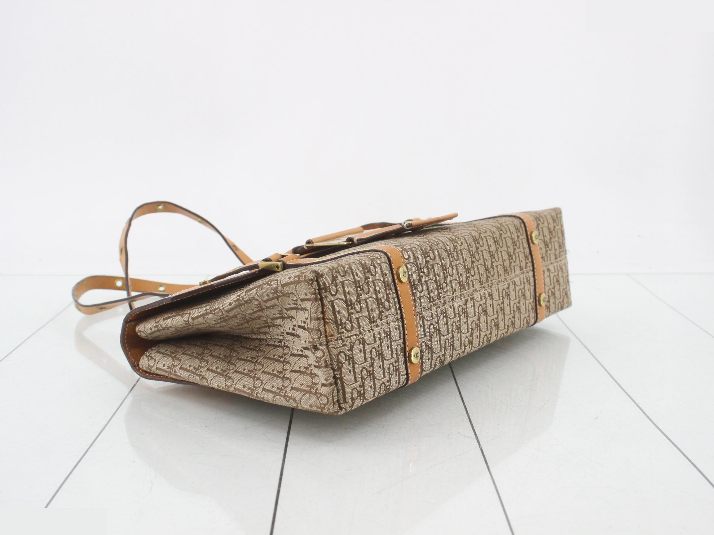 Trotter (bags) and others — view 5