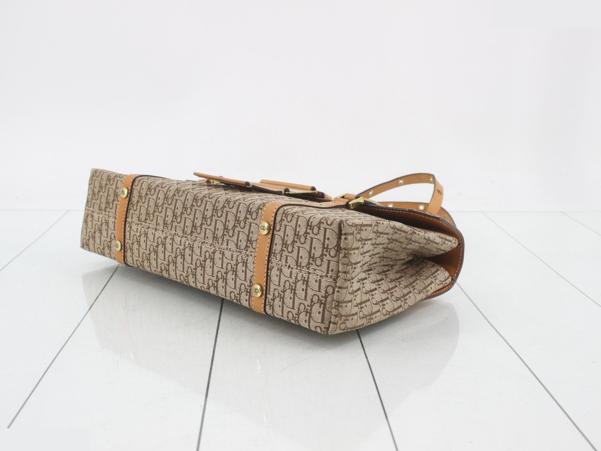 Trotter (bags) and others — view 6