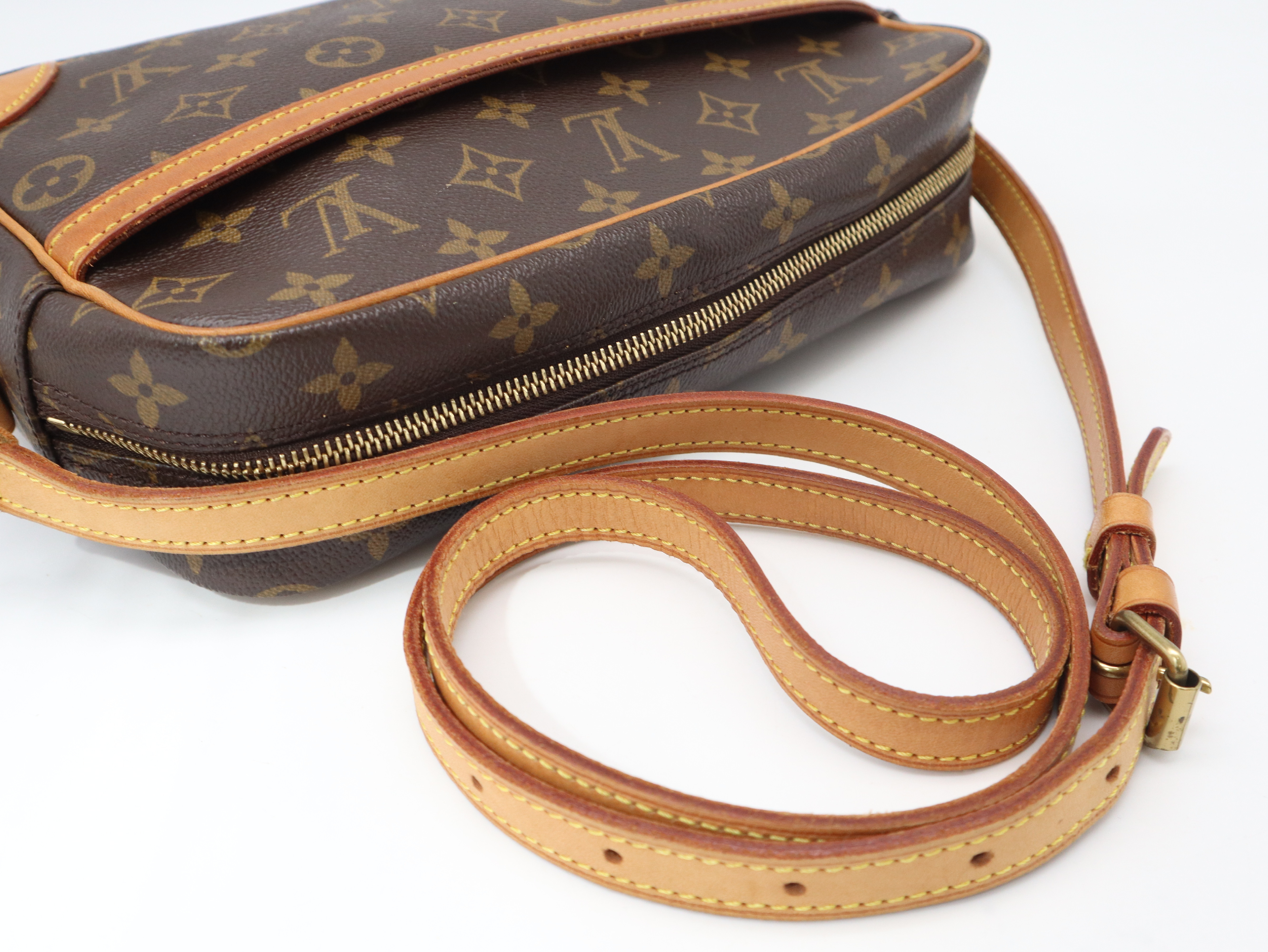 M51274 Monogram Trocadero PM Shoulder Bag — view 6