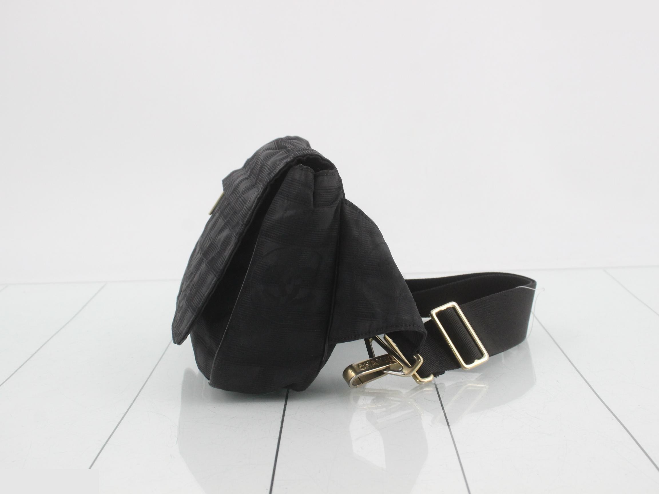New Travel Line (Bags) - Waist Bag — view 3