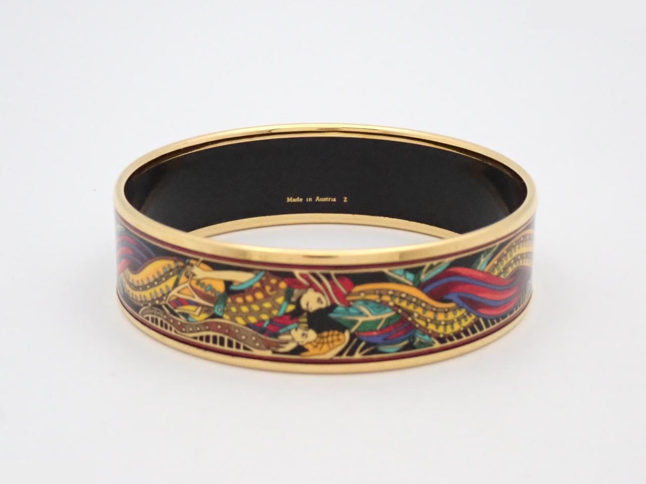 Bangle/Bracelet, Enamel, Wrist circumference approximately 19cm — view 2