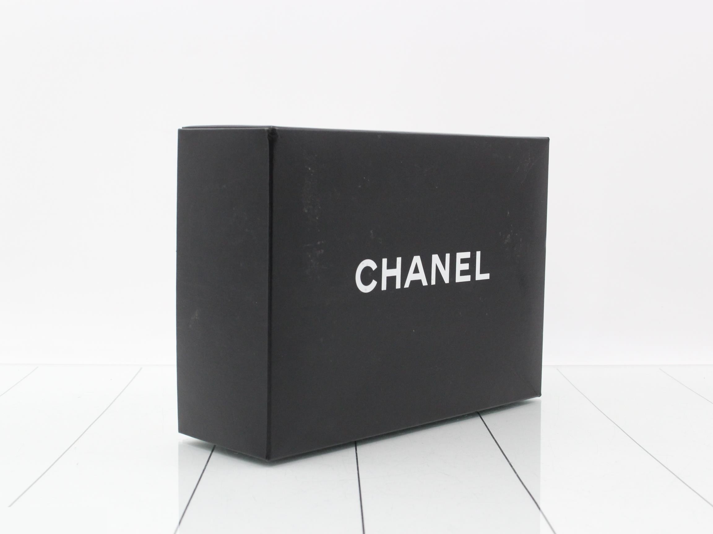 Chocolate bar chain shoulder bag, stand #7. — view 7