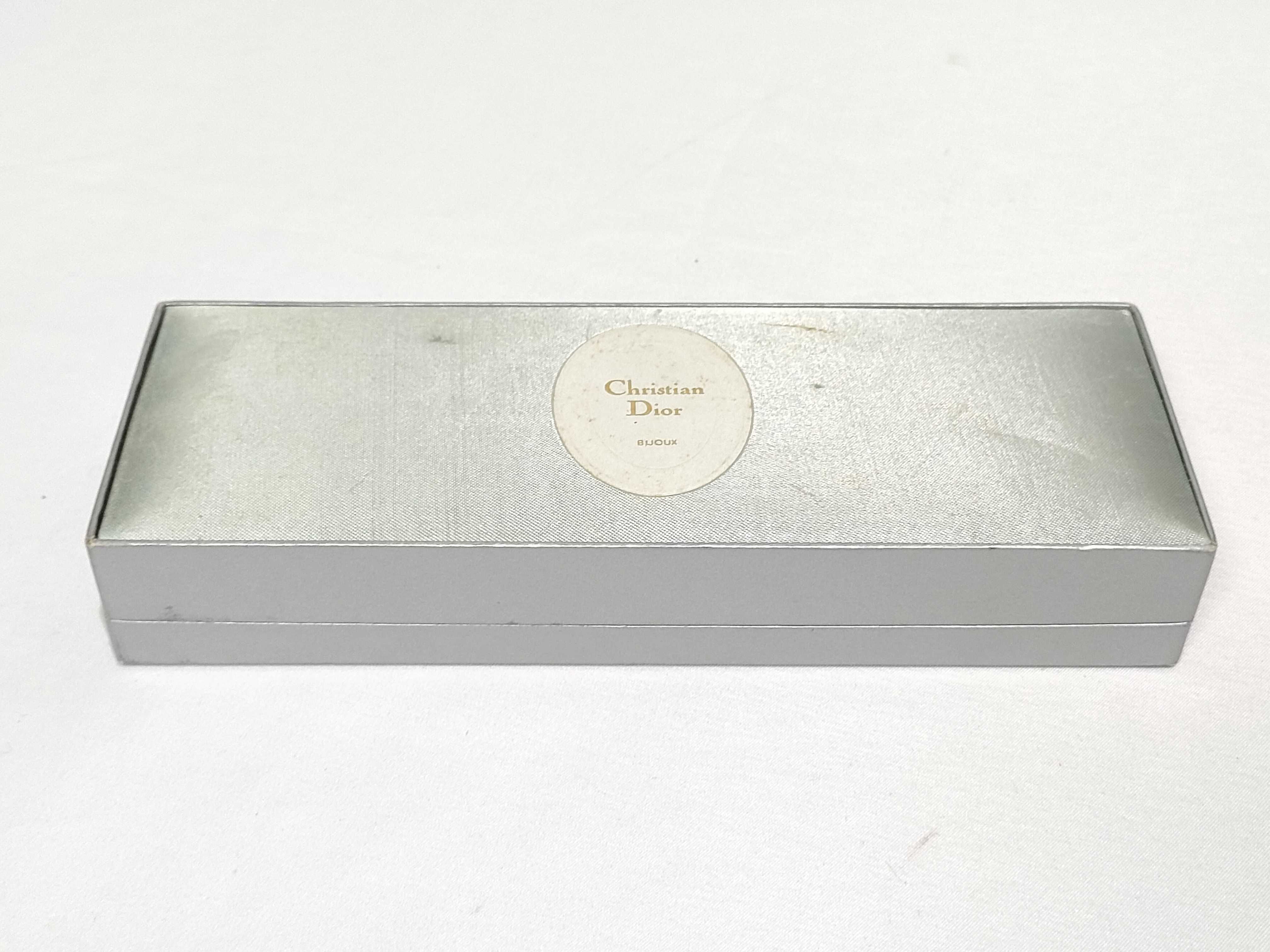 necklace — view 11