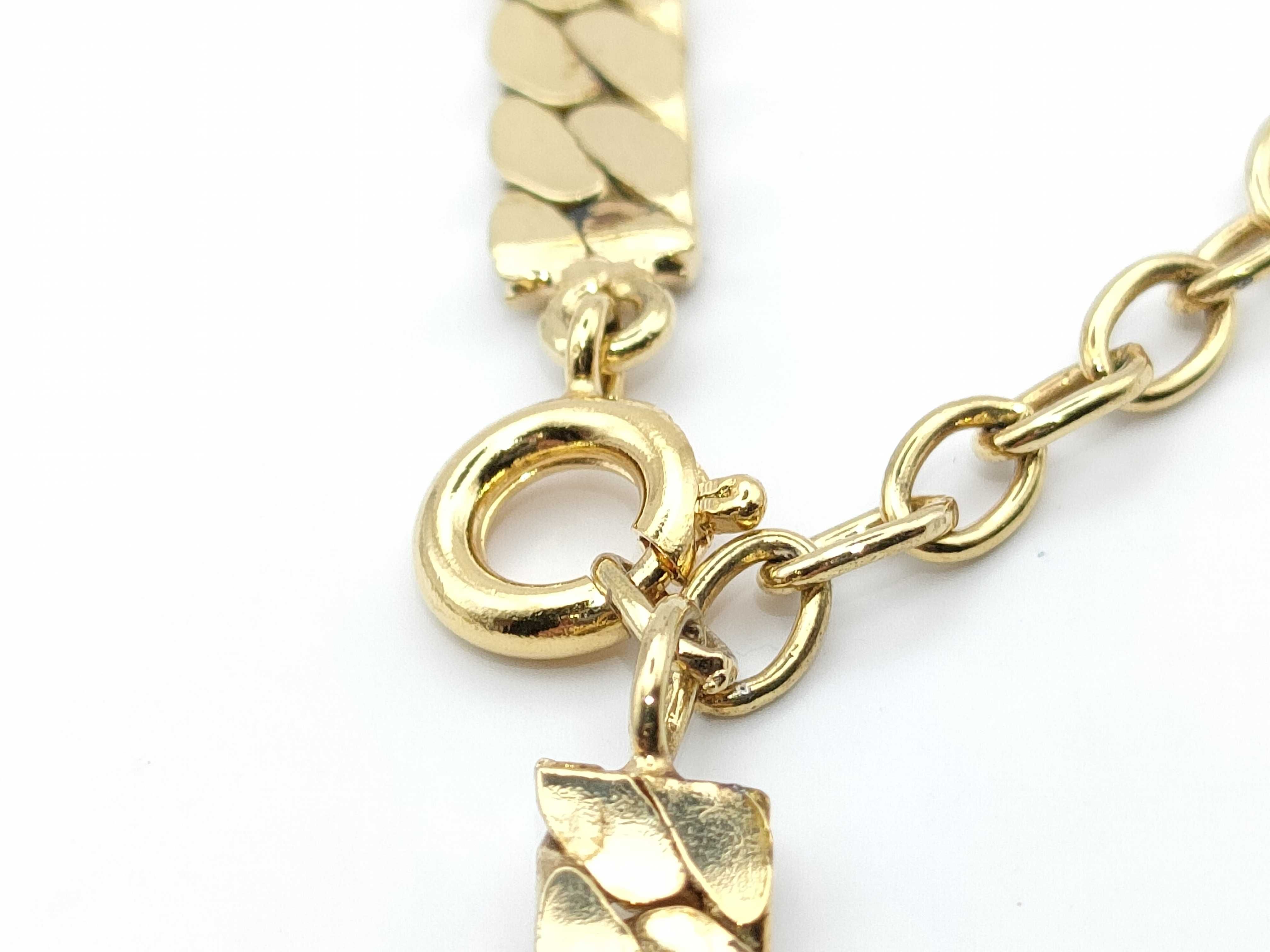 necklace — view 4