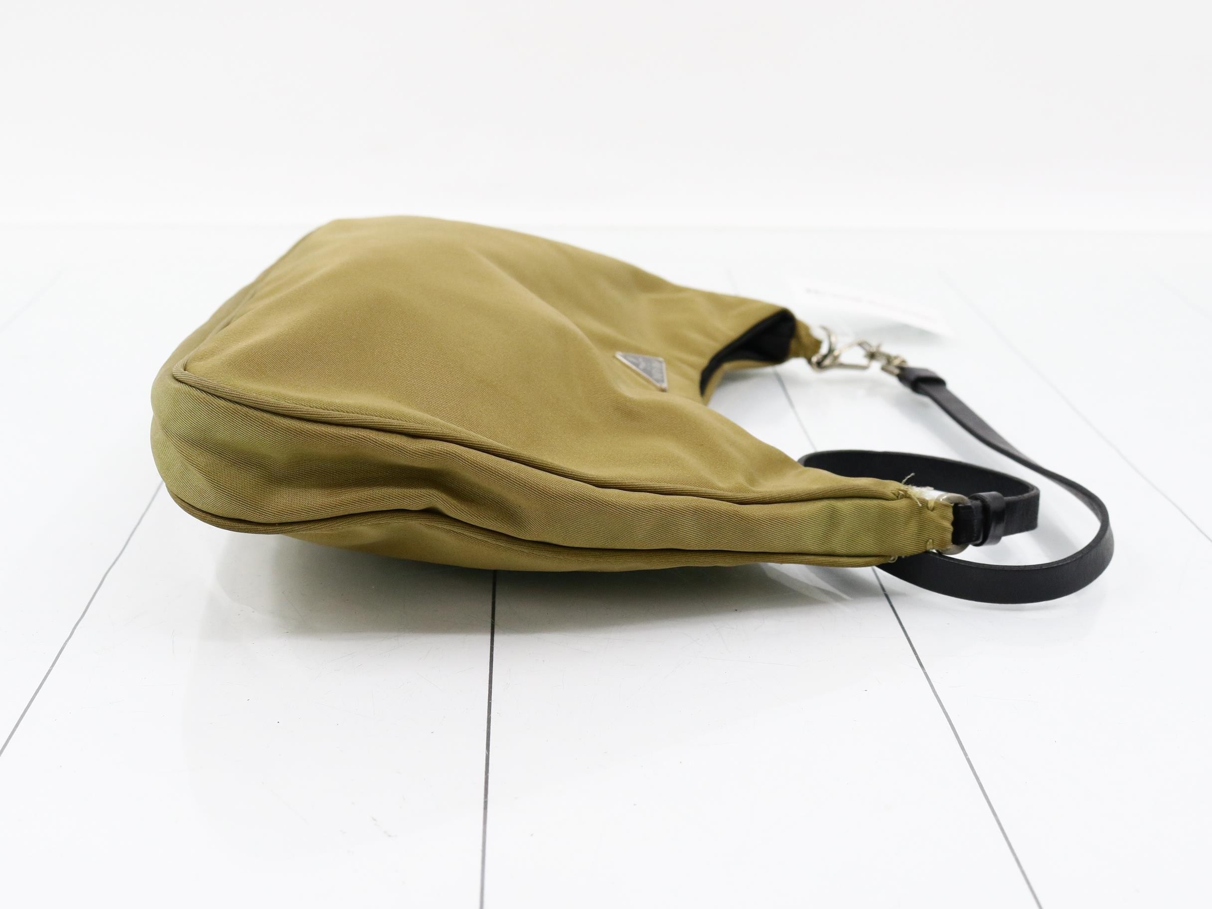 handbag — view 3