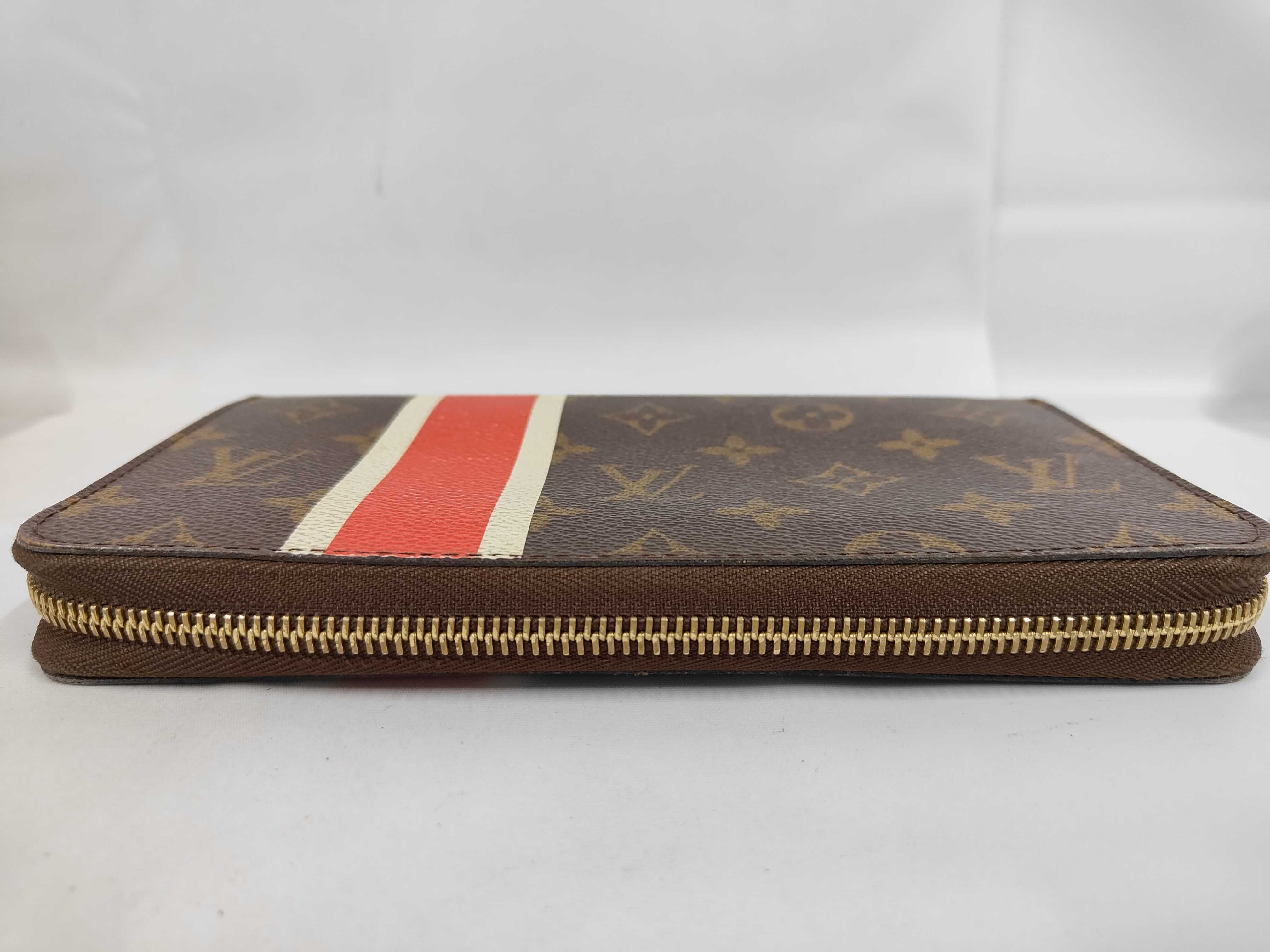 Monogram China Run Zippy Organizer M66553 Wallet — view 6