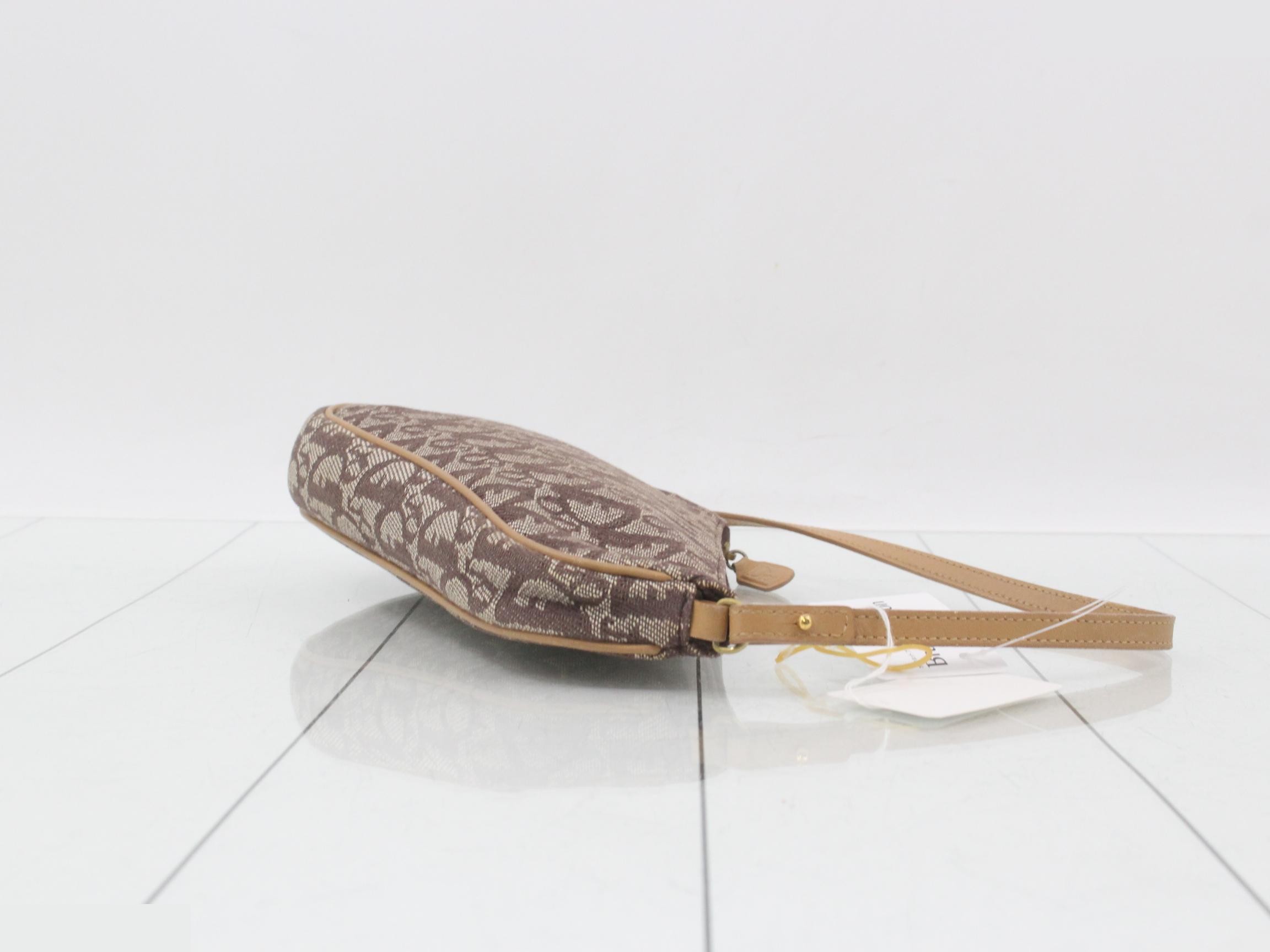 Shoulder bag — view 3