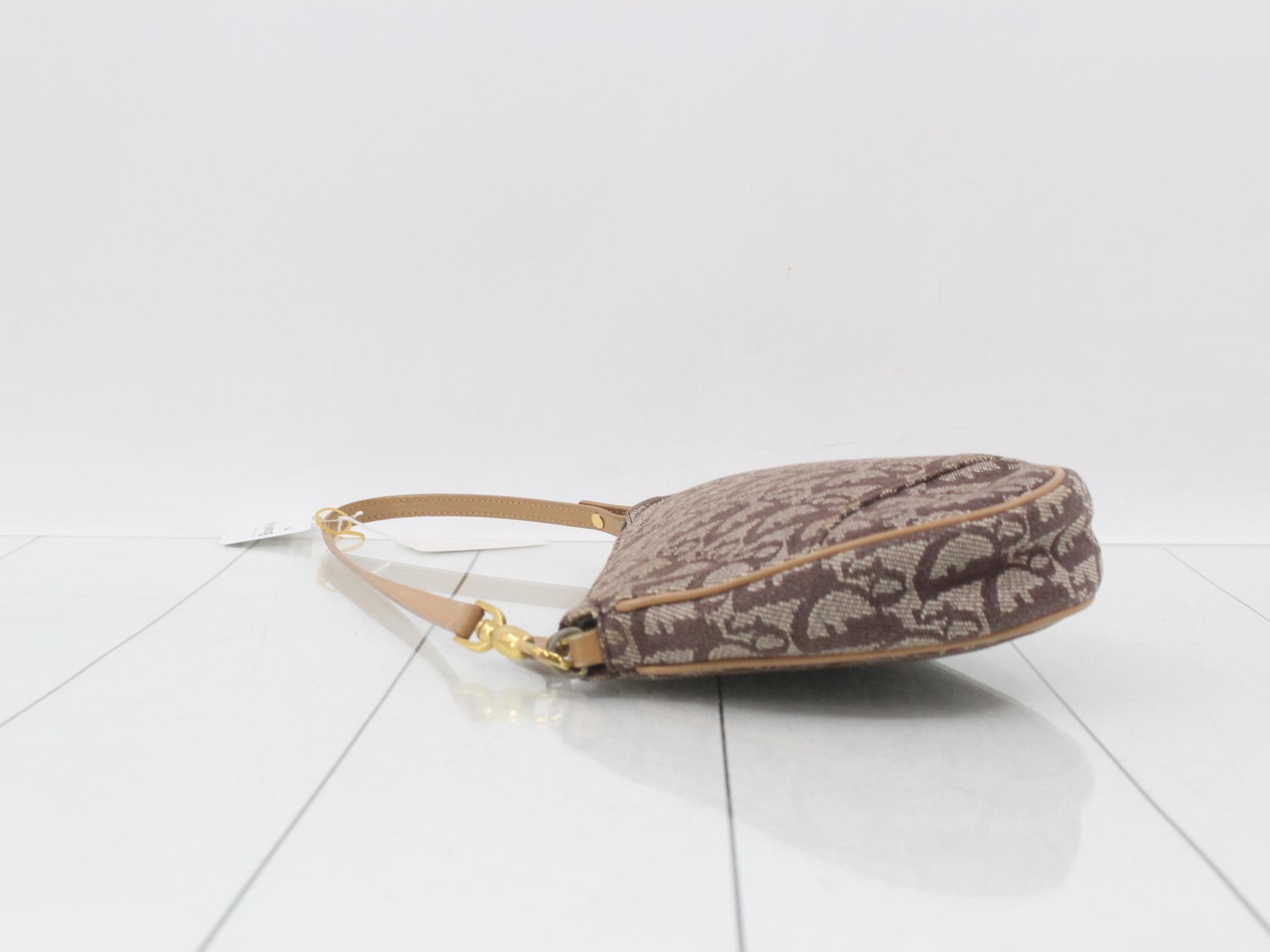 Shoulder bag — view 4