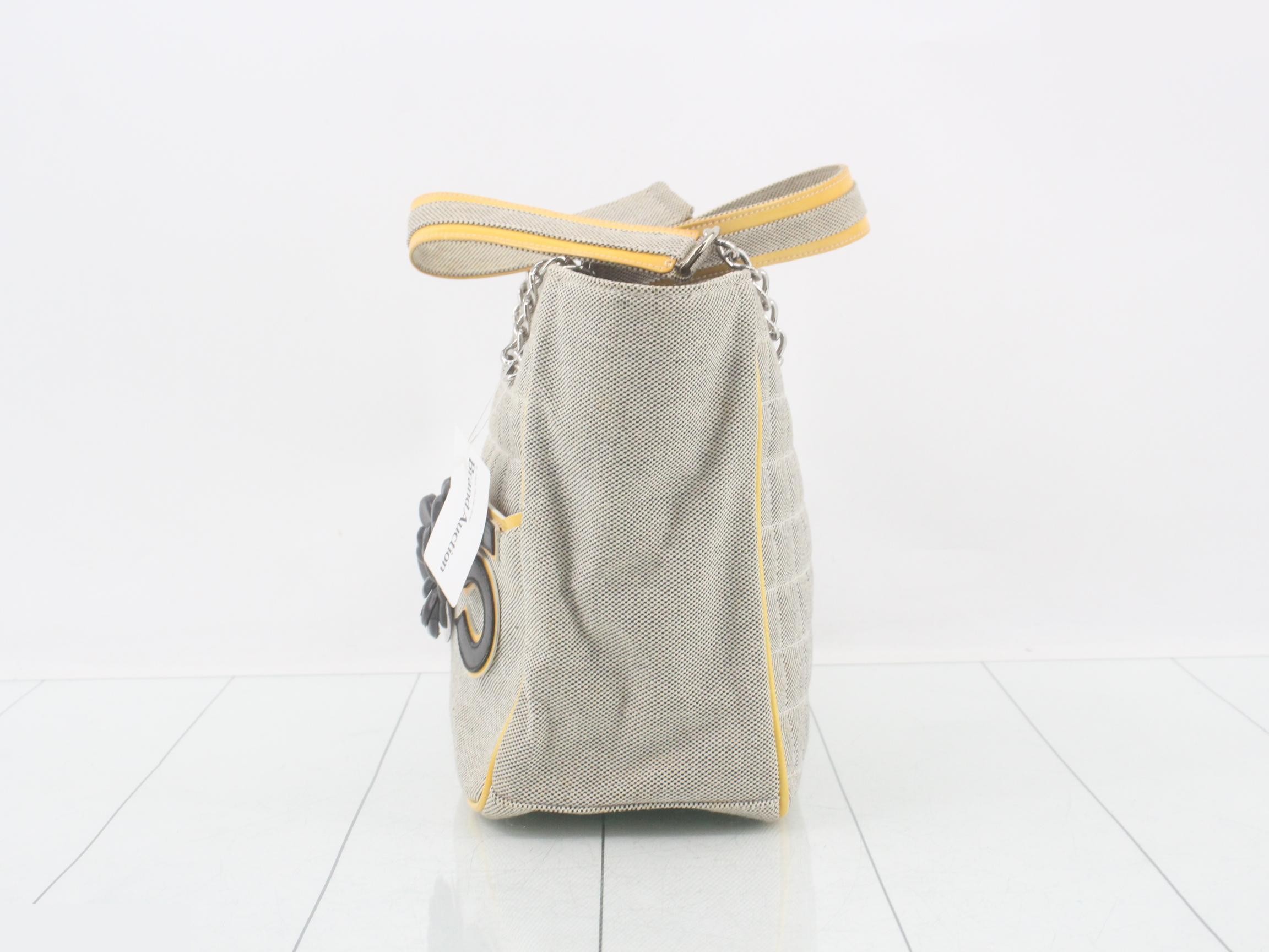 Chocolate bar (bag) — view 3