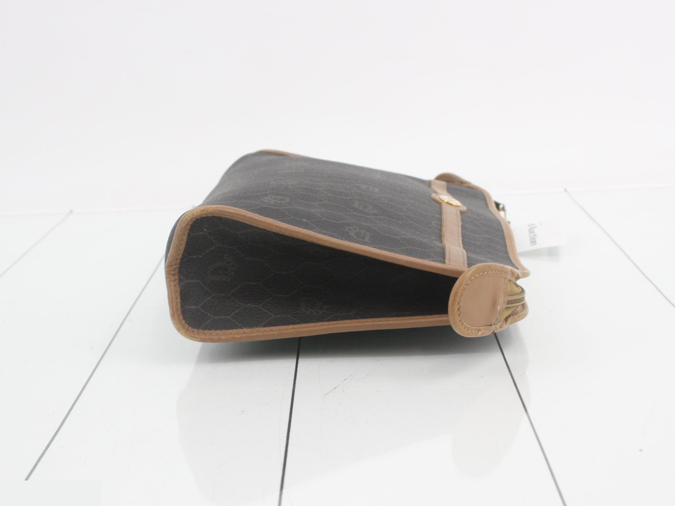 Honeycomb Clutch Bag, PVC, Dark Brown — view 3