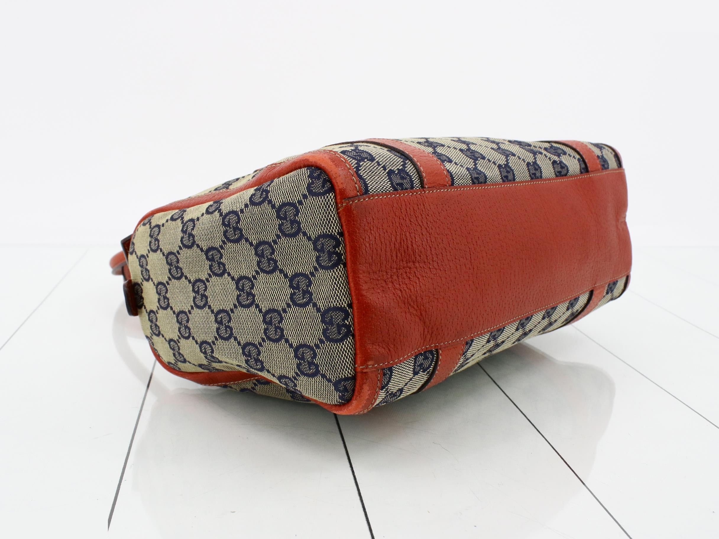GG Canvas Abby Shoulder Bag — view 5