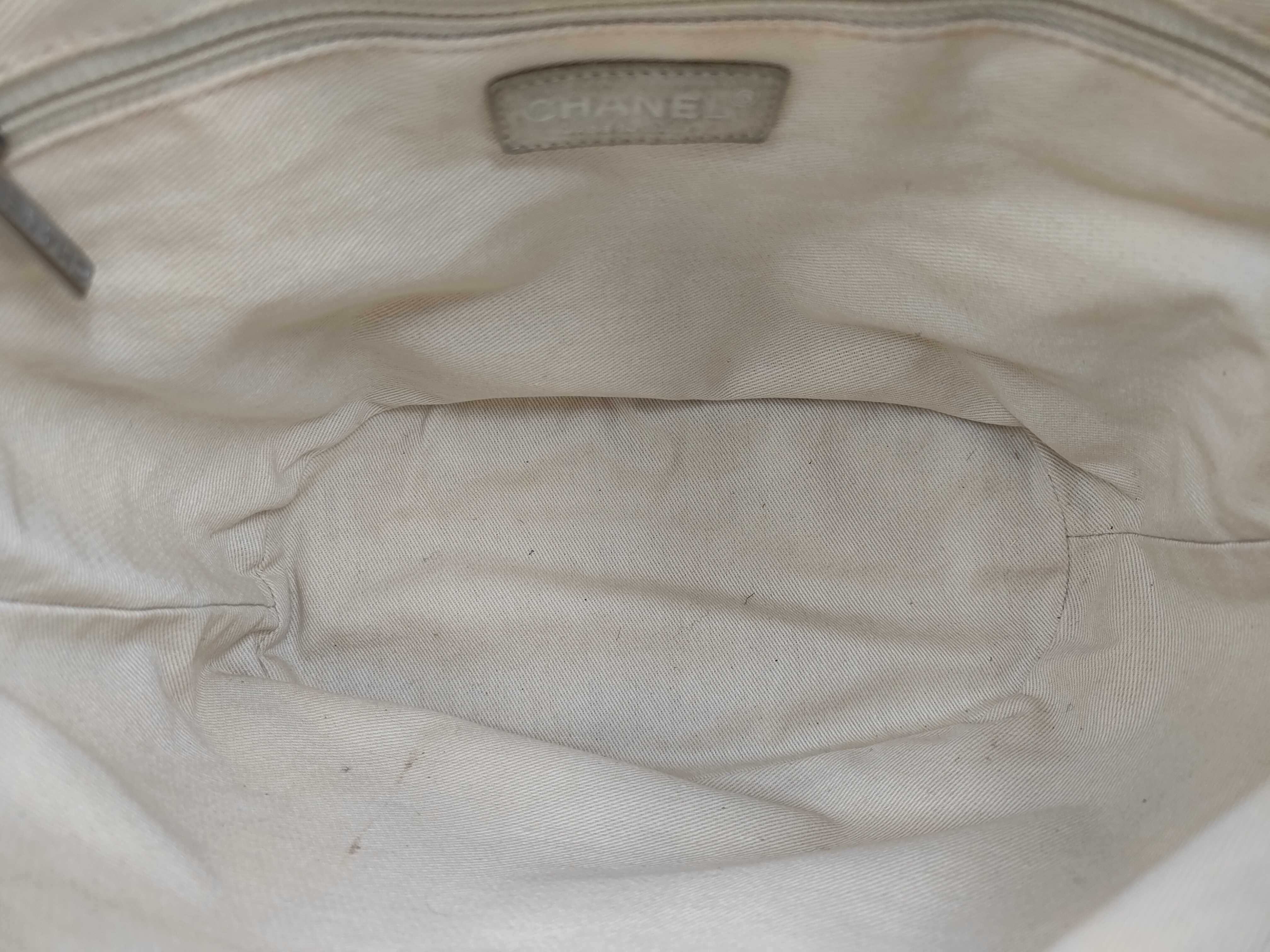 Coco Mark Fishnet Camellia Tote Bag — view 8