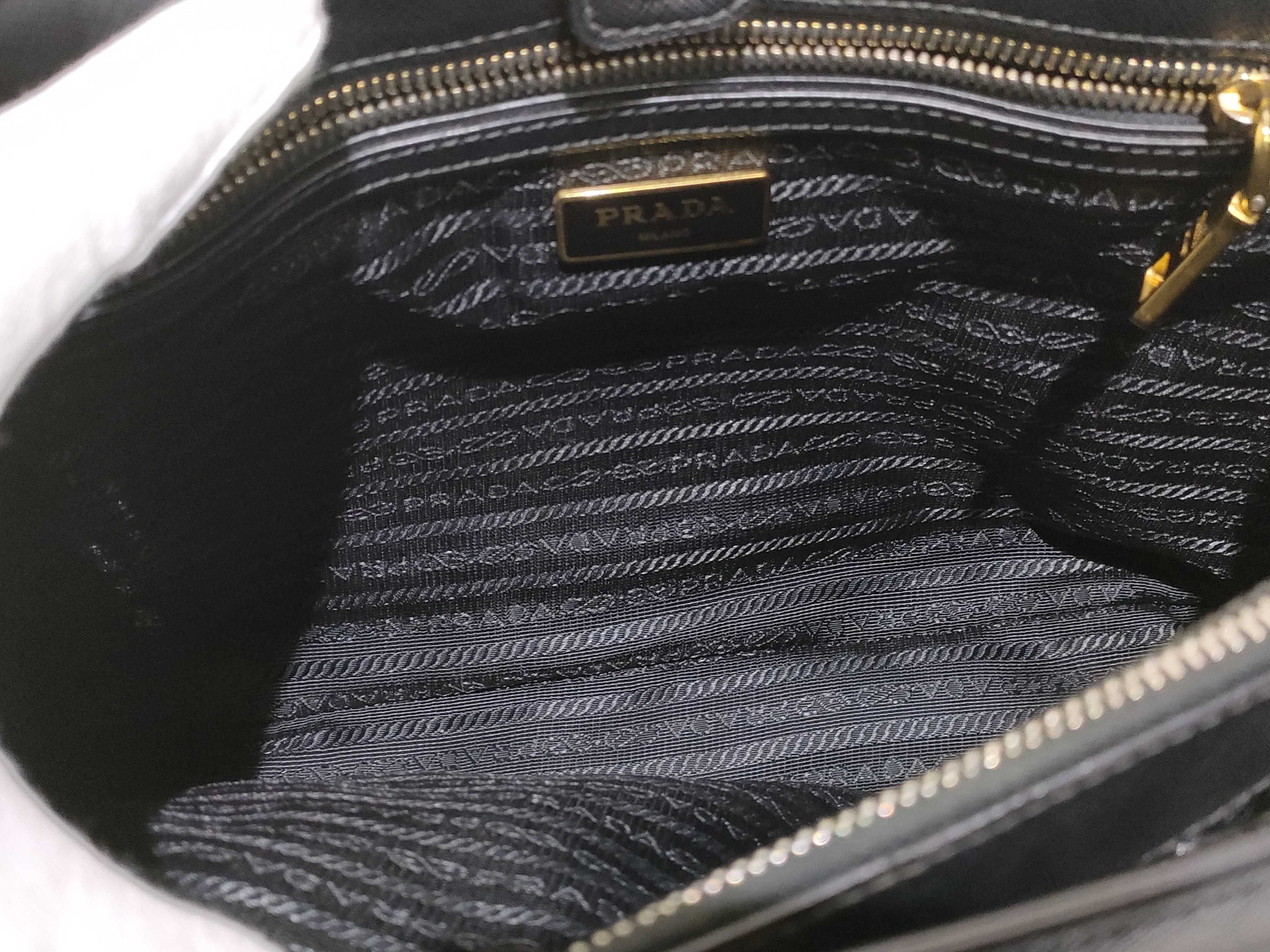 ID- Saffiano Lux Cowskin Handbag Black BN1786 with strap — view 9
