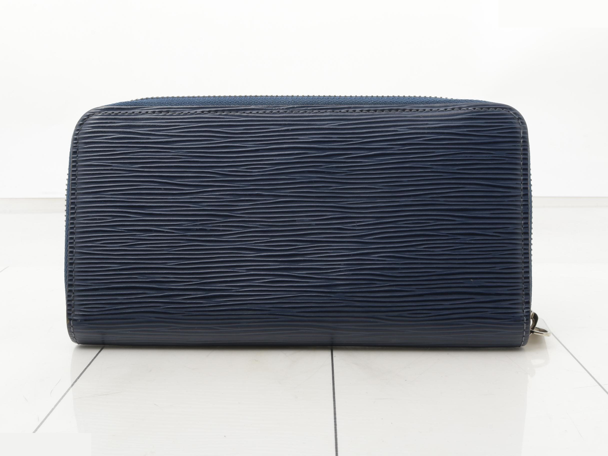 Epi Zippy Wallet, Indigo Blue, Round Zipper Long Wallet — view 2