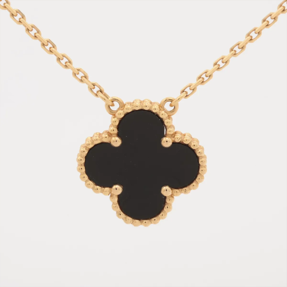Vintage Alhambra Onyx Necklace 750 (Yellow Gold) 4.9g JA255401 — view 2
