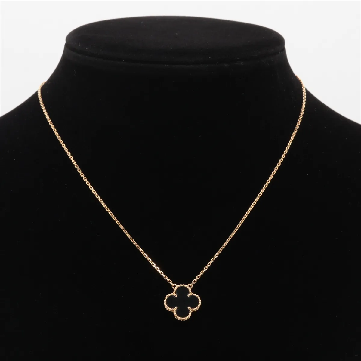 Vintage Alhambra Onyx Necklace 750 (Yellow Gold) 4.9g JA255401 — view 5