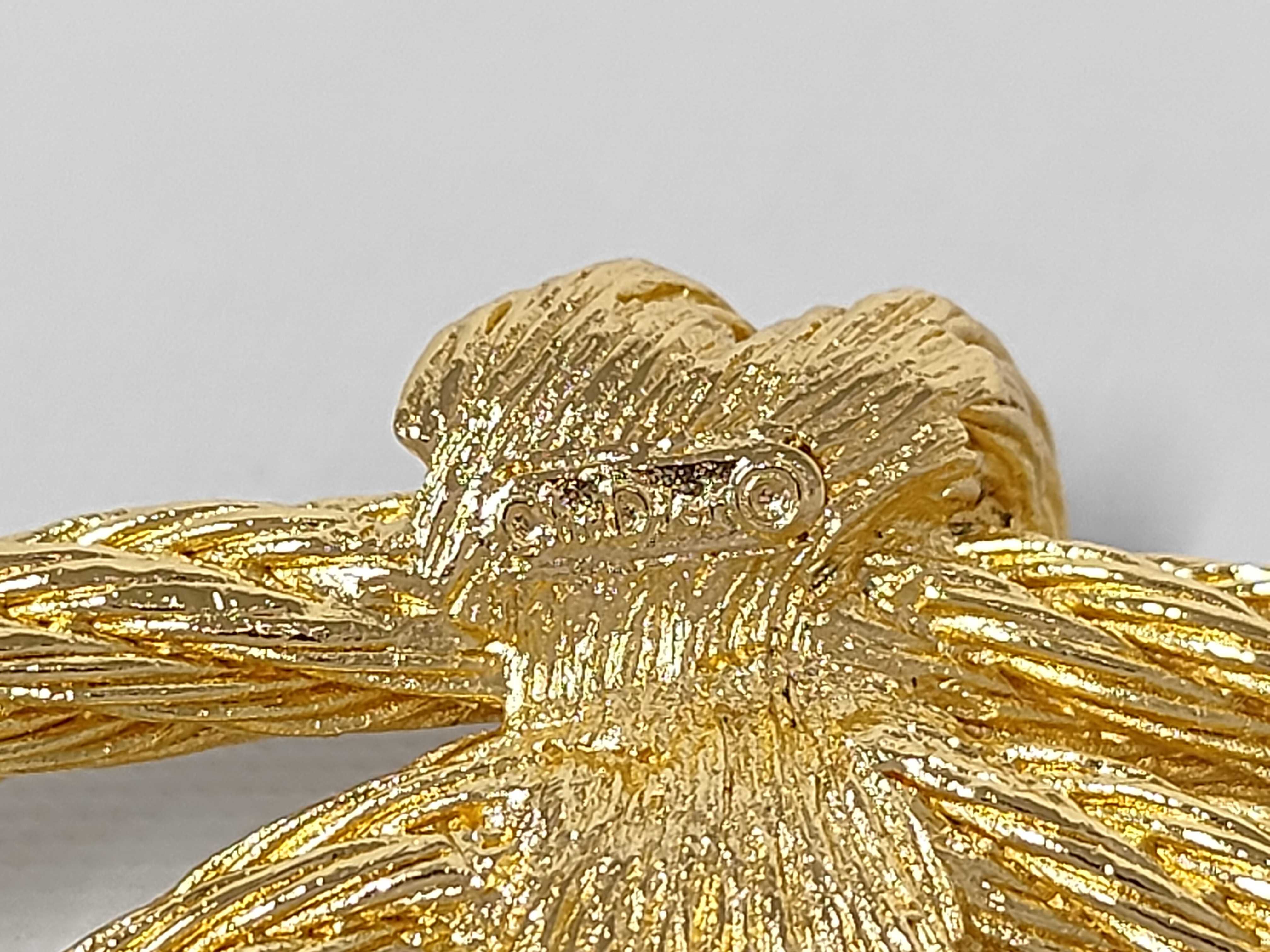 Christian / Brooch / GP Brooch — view 5