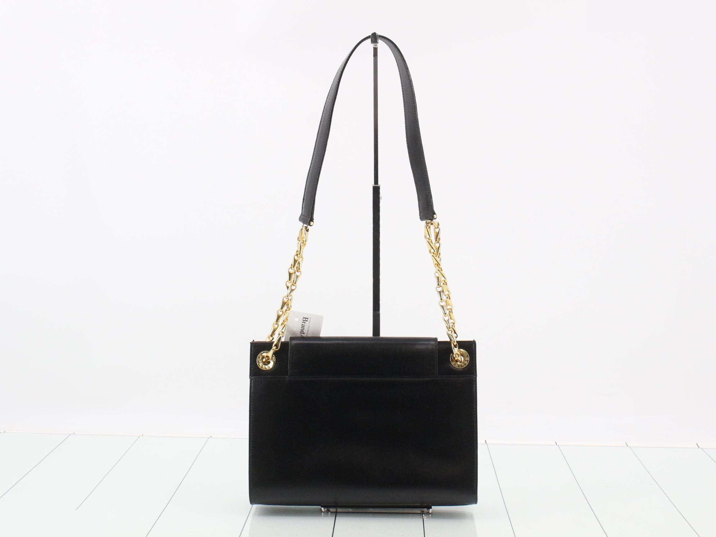 chain shoulder bag, leather, black — view 2