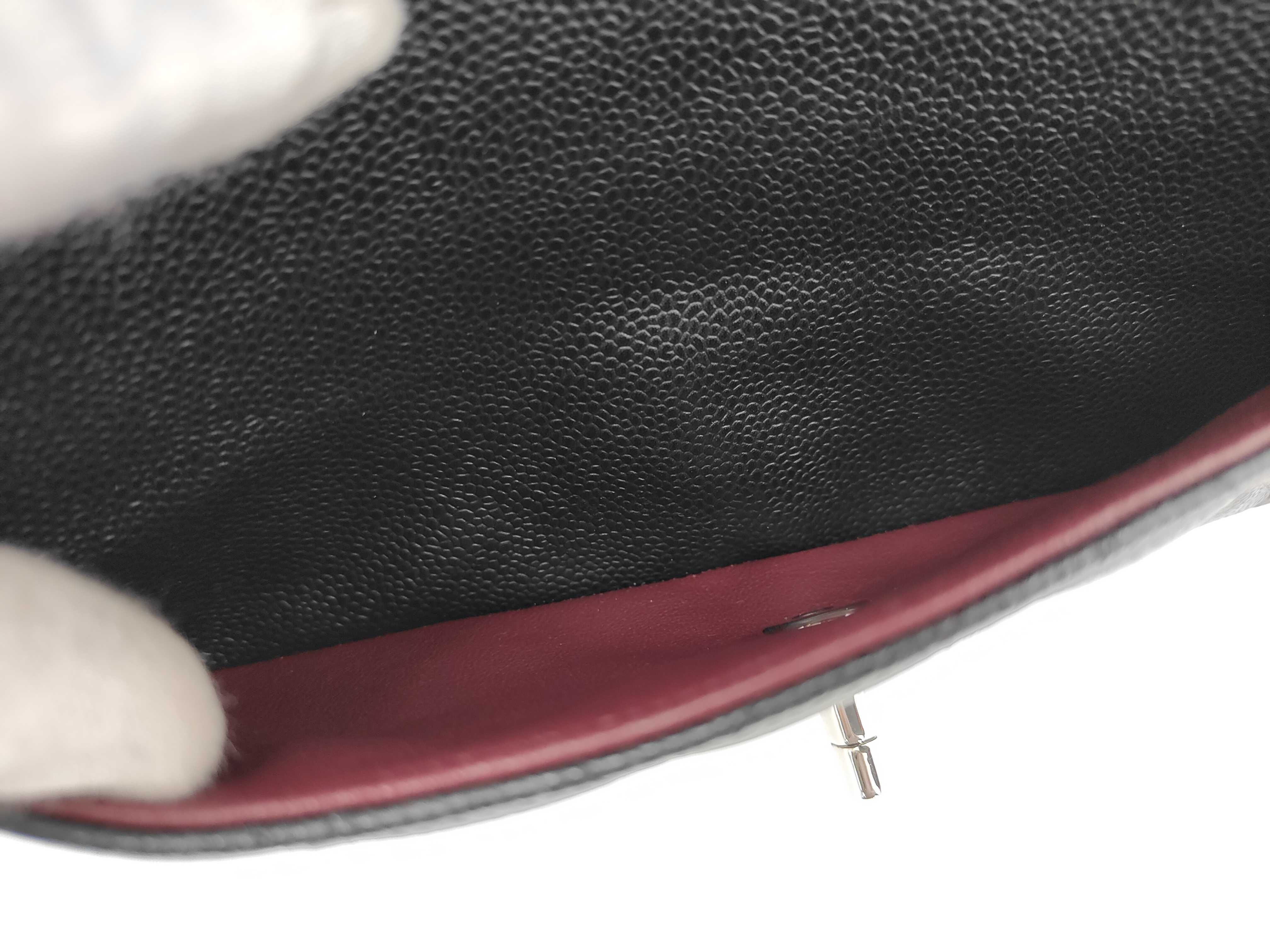 Matelassé 25 Double Flap Caviar Black Chain Shoulder Bag — view 10
