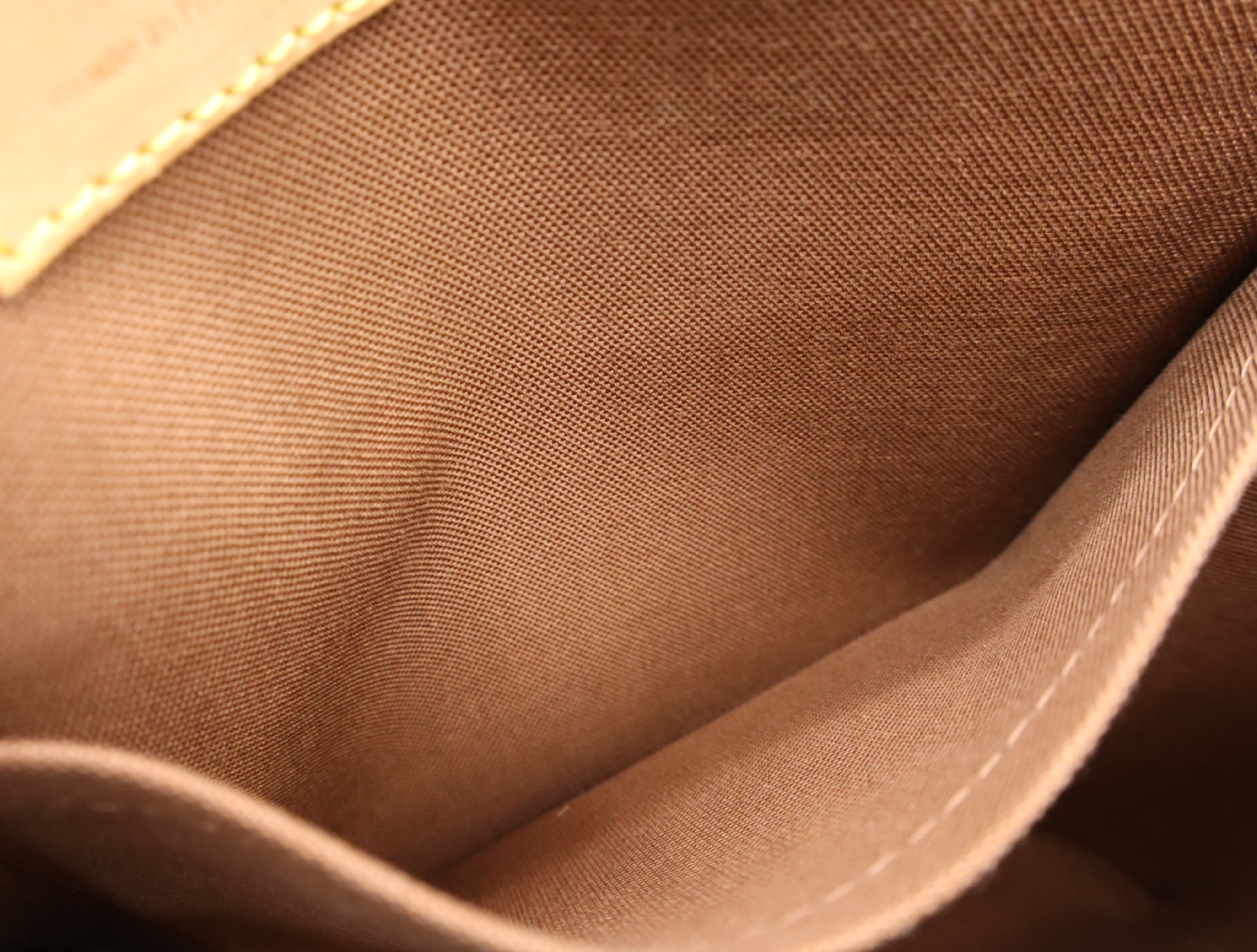 M40106 Monogram Messenger Bosphore PM Shoulder Bag — view 13